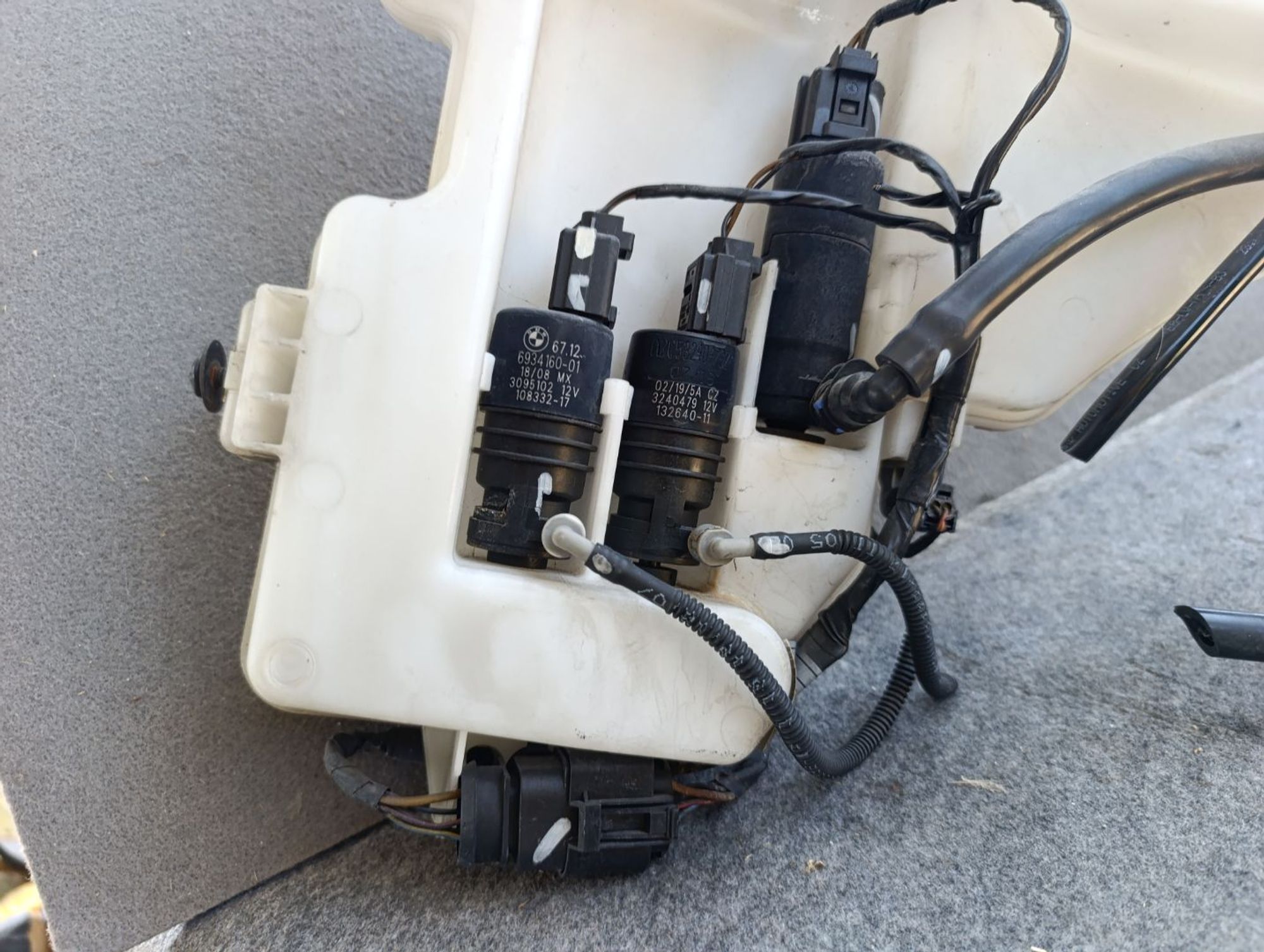 https://ycs.partsauto.market/partsauto-images/thmbs/userImages/d9b05010c61782443e0b3e264cf05921/part/836b32ea-cabe-4303-9ebf-cd3e5d0b9bb2_1785745679361.jpg