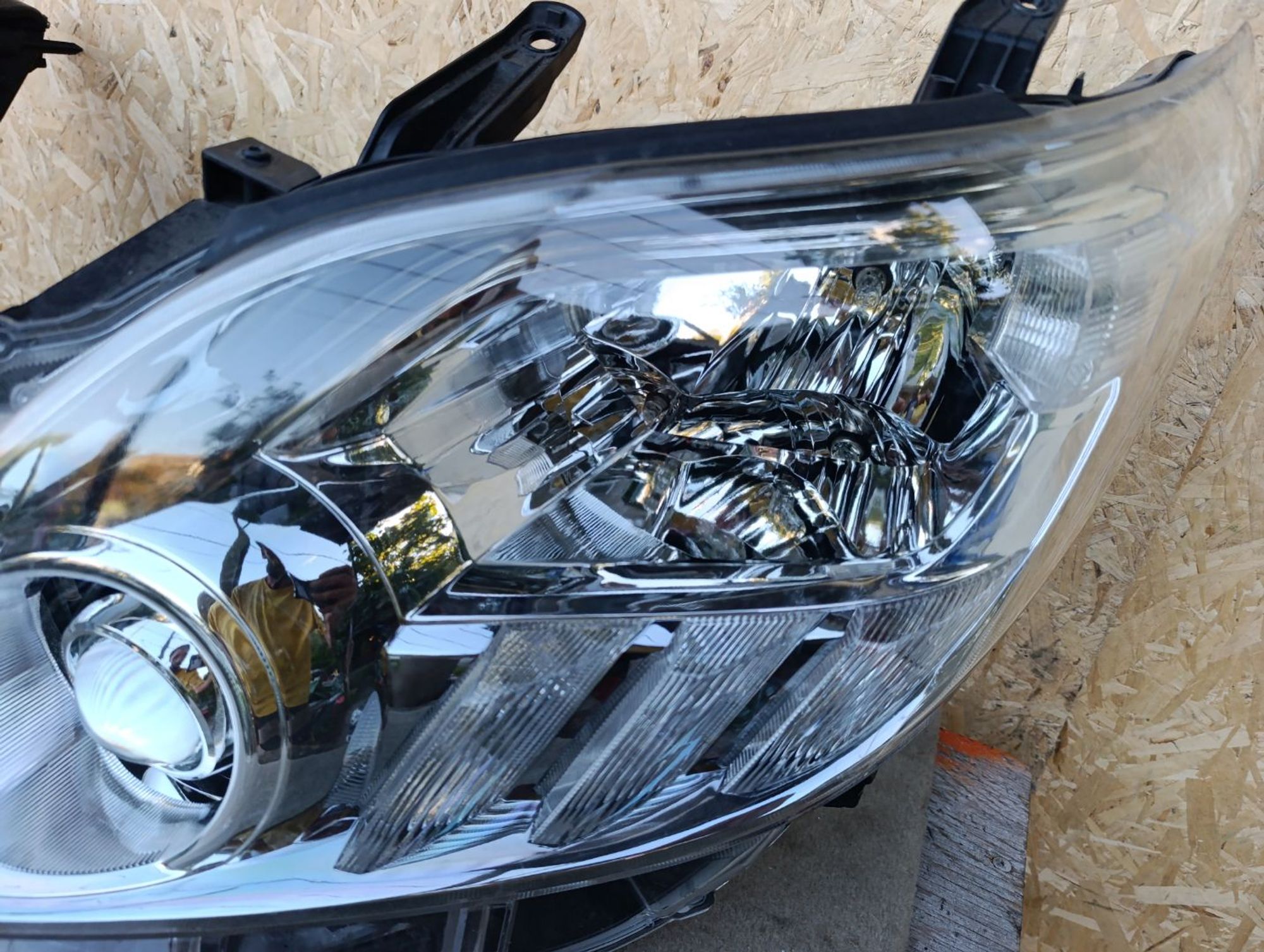 https://ycs.partsauto.market/partsauto-images/thmbs/userImages/d9b05010c61782443e0b3e264cf05921/part/8392428b-500b-48b0-9e4c-57865e46b845_1785340364764.jpg