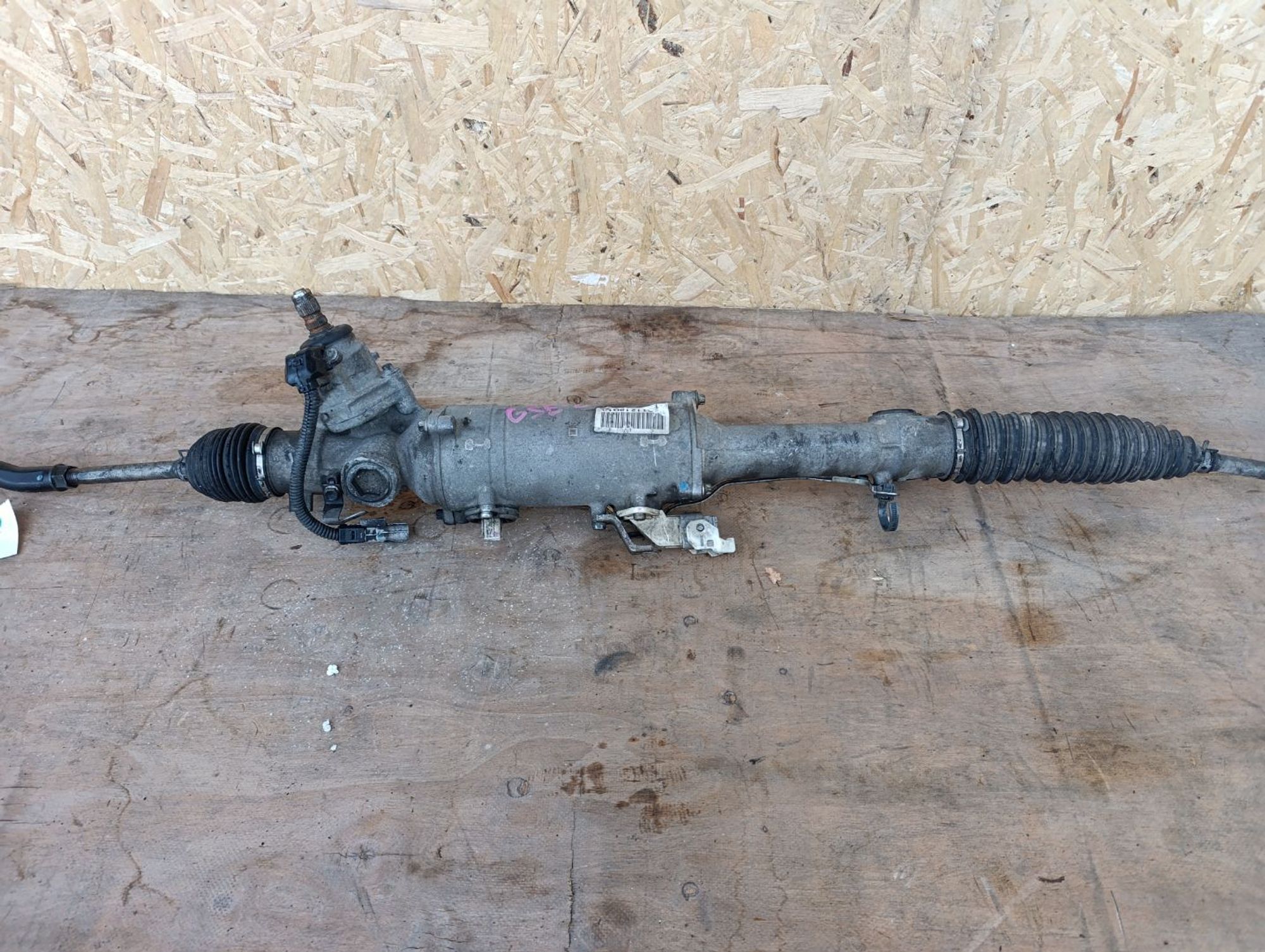 https://ycs.partsauto.market/partsauto-images/thmbs/userImages/d9b05010c61782443e0b3e264cf05921/part/84a4d569-84b4-4164-bd7f-a754c56dee4f_1784218048126.jpg