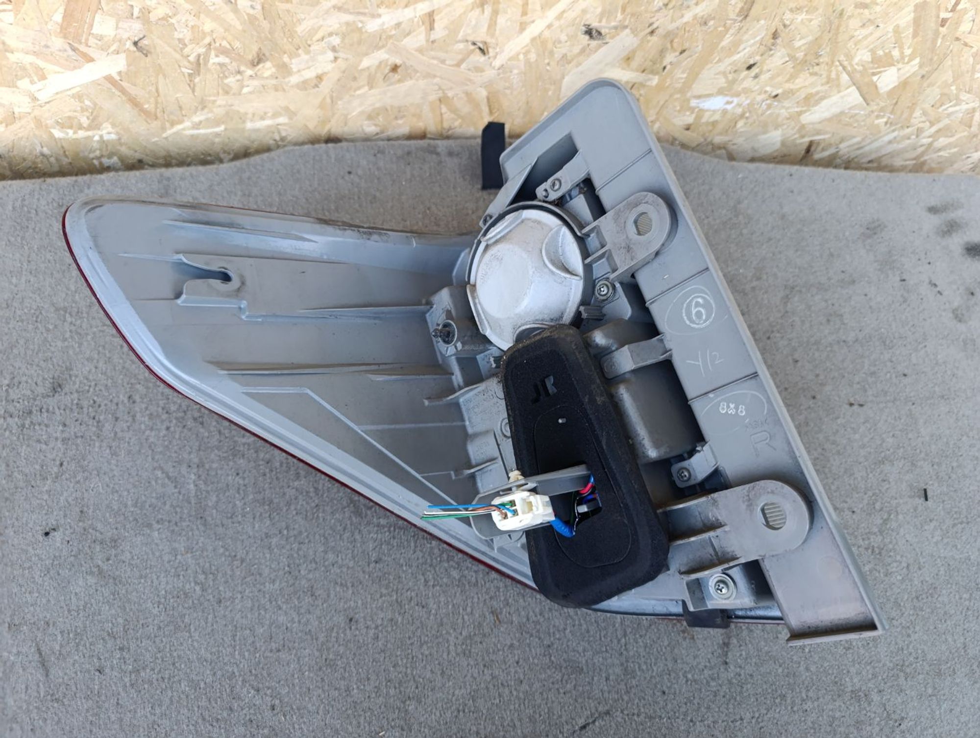 https://ycs.partsauto.market/partsauto-images/thmbs/userImages/d9b05010c61782443e0b3e264cf05921/part/85885f4c-6036-44b0-a3fd-03199fc9aa73_1784558651832.jpg