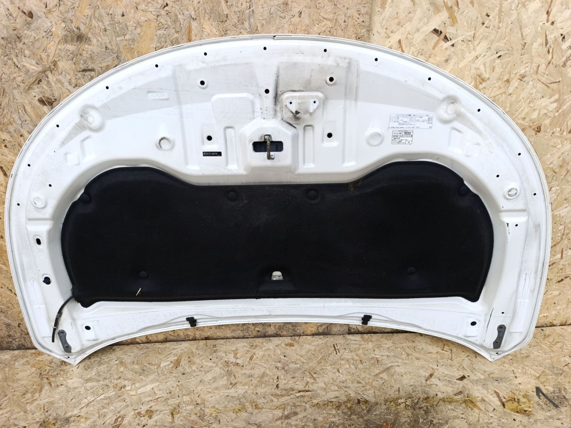 https://ycs.partsauto.market/partsauto-images/thmbs/userImages/d9b05010c61782443e0b3e264cf05921/part/86a94c95-5d70-4d53-908a-f6a50c081d20_1781878367392.jpg