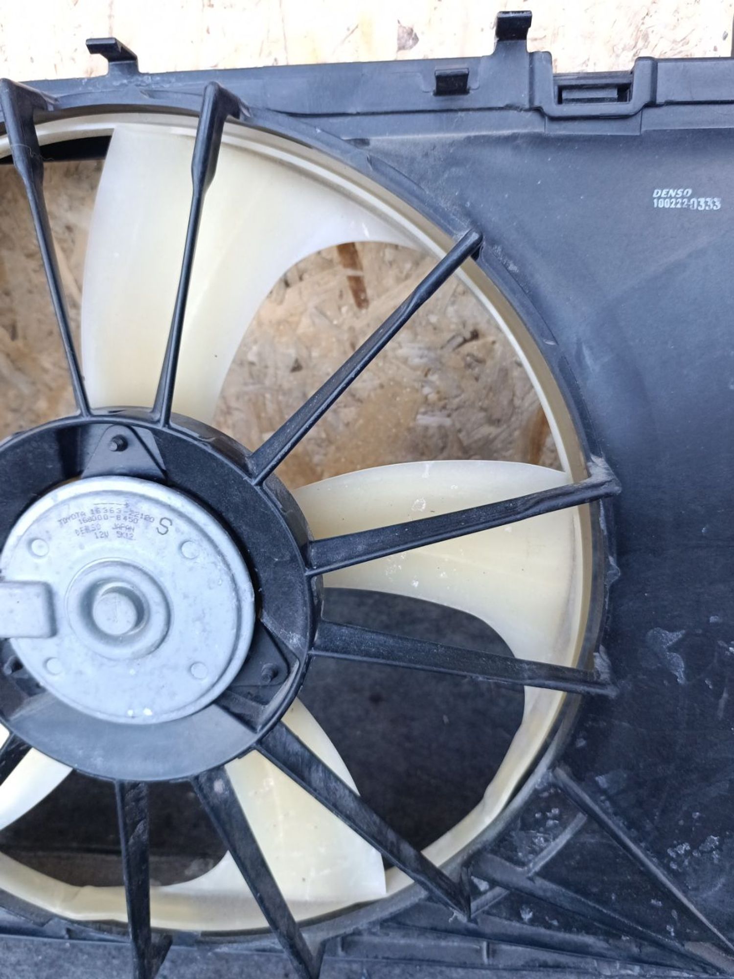 https://ycs.partsauto.market/partsauto-images/thmbs/userImages/d9b05010c61782443e0b3e264cf05921/part/877e64e8-adea-4fa9-9f85-9f5ec45d9f38_1781106644840.jpg