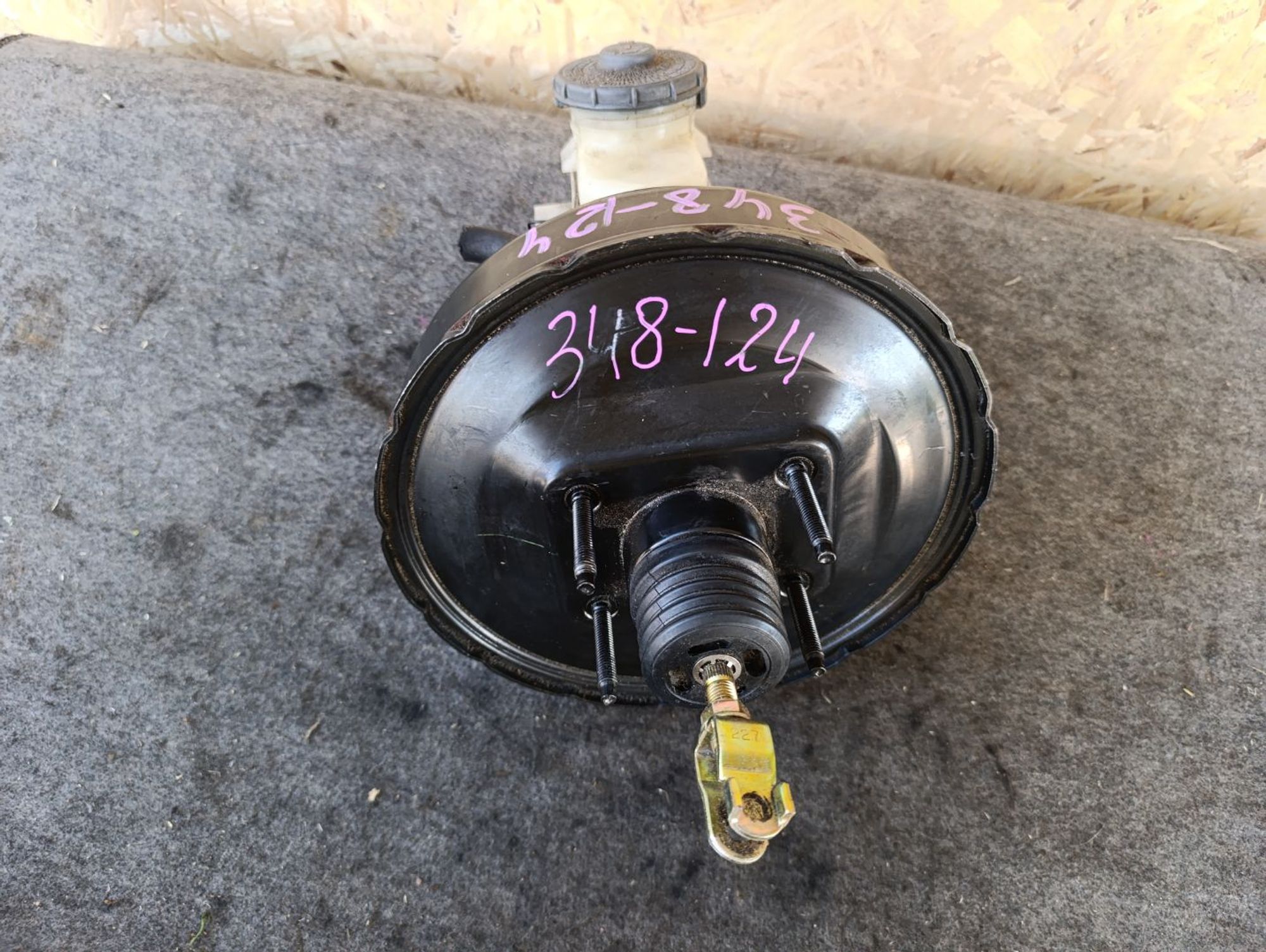 https://ycs.partsauto.market/partsauto-images/thmbs/userImages/d9b05010c61782443e0b3e264cf05921/part/87c0251d-4a3d-4256-9951-770fb31aa704_1783752803855.jpg