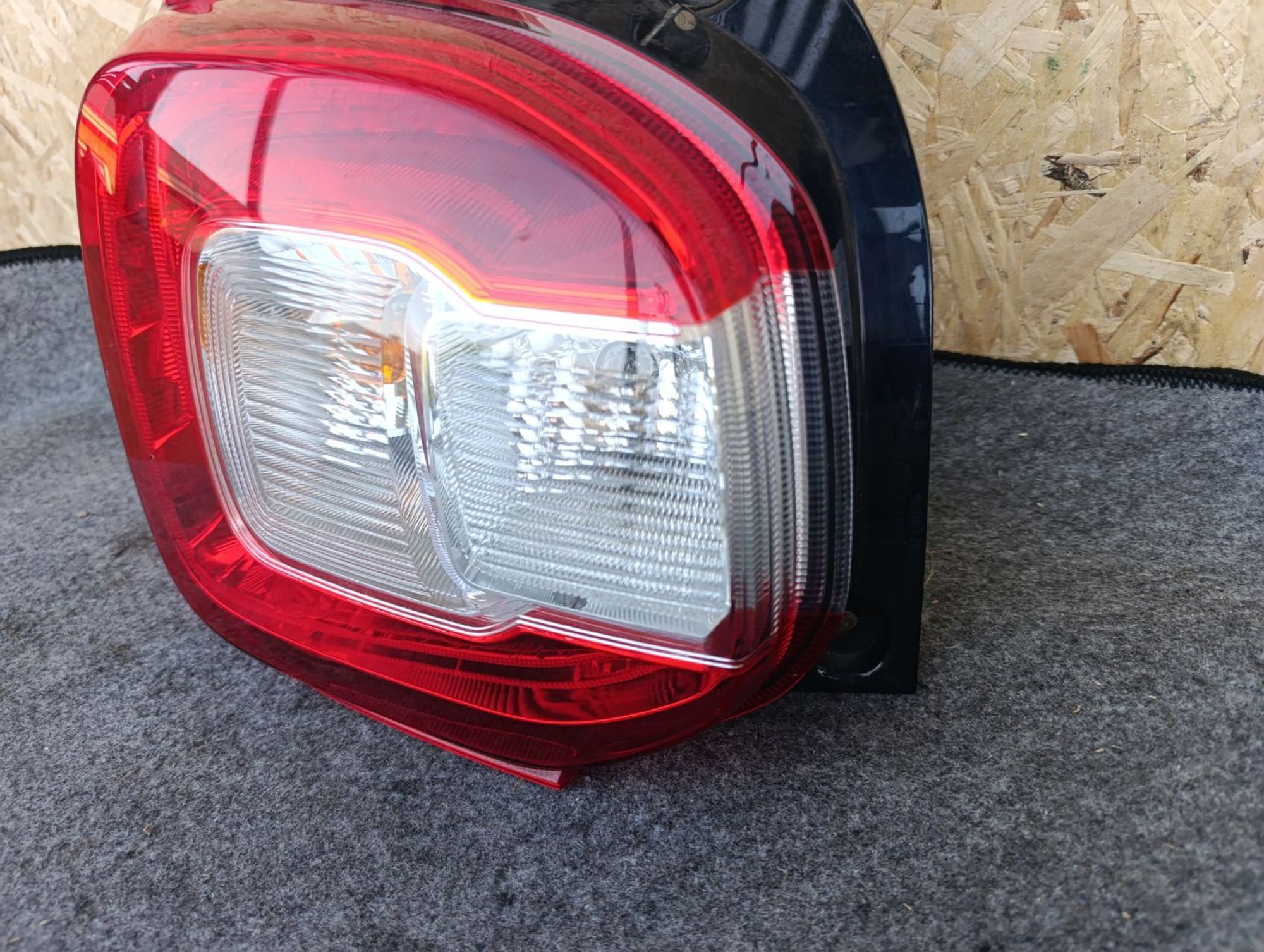 https://ycs.partsauto.market/partsauto-images/thmbs/userImages/d9b05010c61782443e0b3e264cf05921/part/8881909e-f7ba-4652-a7ac-ce294ec33f88_1783440186825.jpg