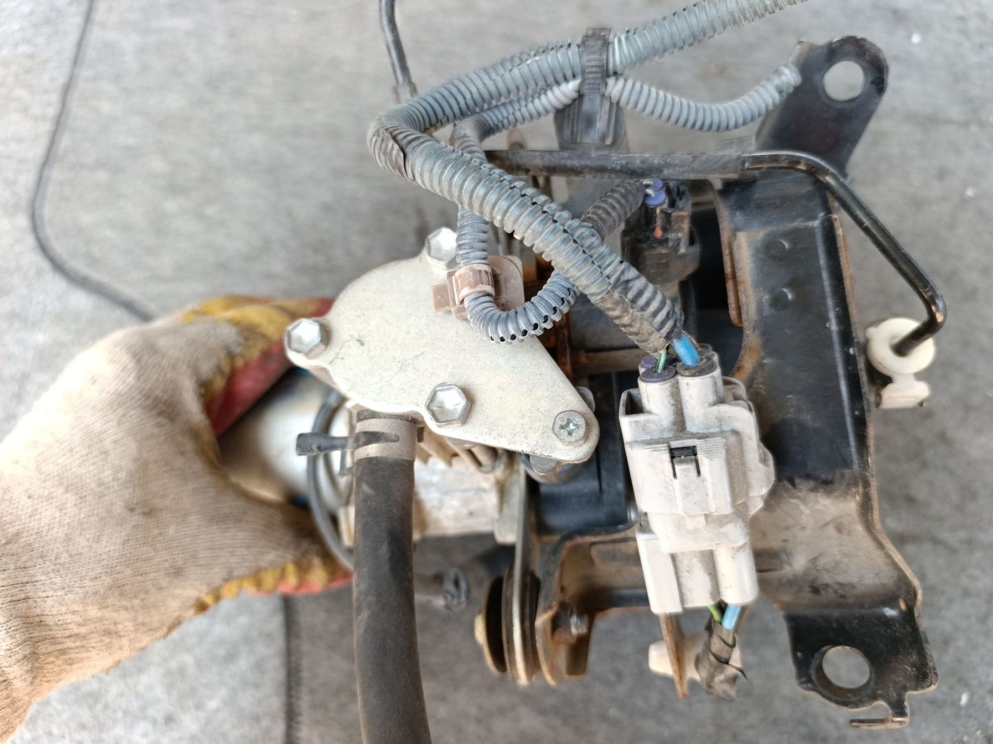 https://ycs.partsauto.market/partsauto-images/thmbs/userImages/d9b05010c61782443e0b3e264cf05921/part/89839a80-e409-4a72-a507-78c9b42ffaa2_1781611323135.jpg