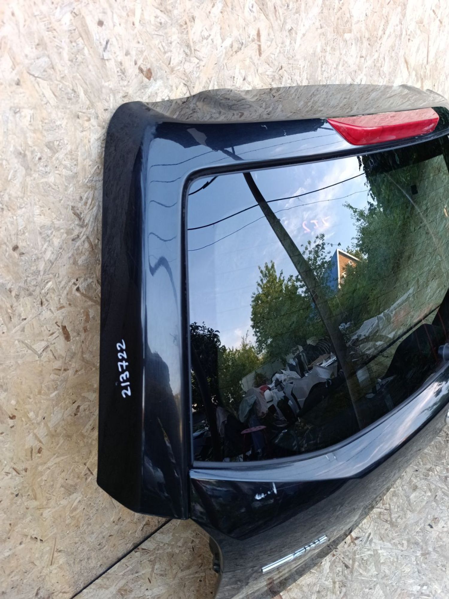 https://ycs.partsauto.market/partsauto-images/thmbs/userImages/d9b05010c61782443e0b3e264cf05921/part/89950281-d985-47b4-a7c4-637556b6d67b_1781883911691.jpg