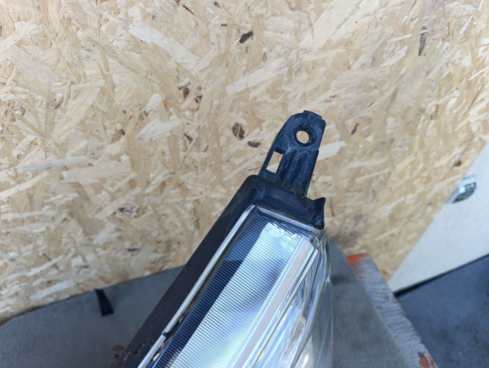 https://ycs.partsauto.market/partsauto-images/thmbs/userImages/d9b05010c61782443e0b3e264cf05921/part/8afcfeea-cbb6-442a-9eee-a916f919d820_1785333953418.jpg