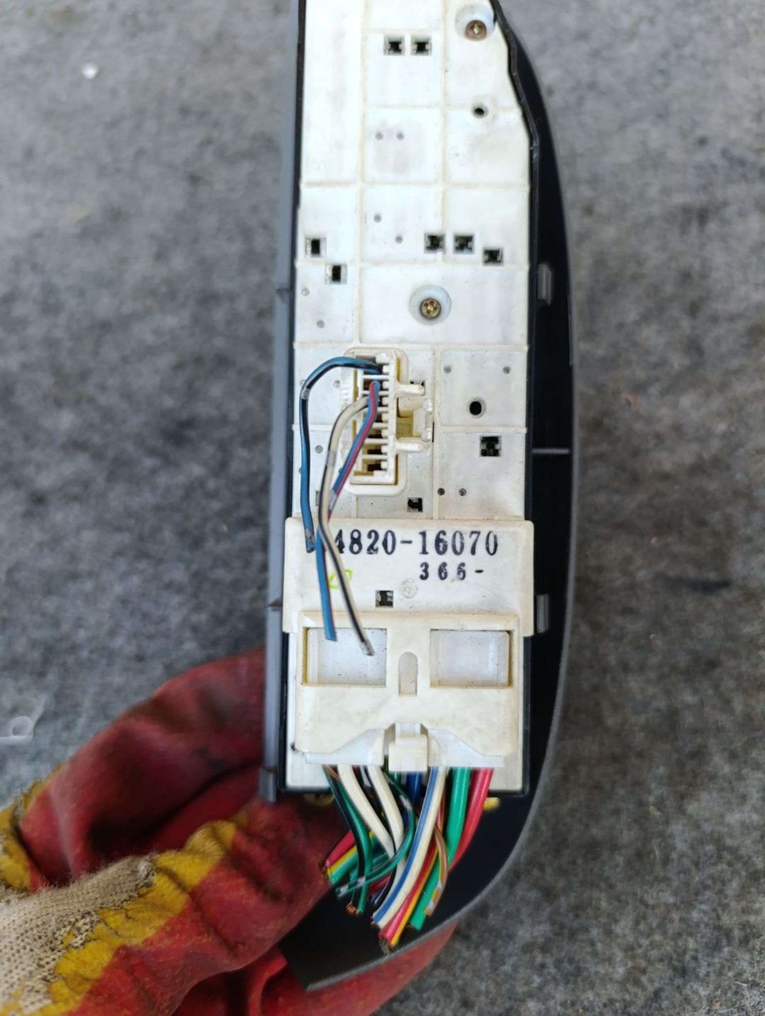 https://ycs.partsauto.market/partsauto-images/thmbs/userImages/d9b05010c61782443e0b3e264cf05921/part/8d56ec11-55aa-4764-846b-4e416d655b33_1783432784938.jpg