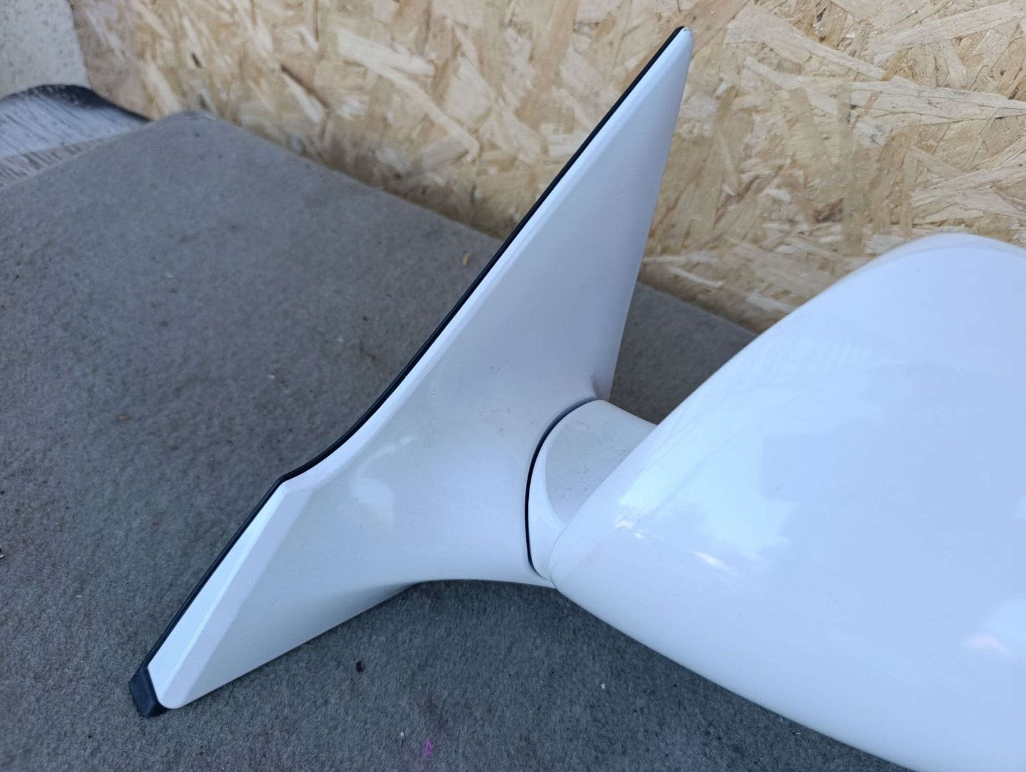 https://ycs.partsauto.market/partsauto-images/thmbs/userImages/d9b05010c61782443e0b3e264cf05921/part/8d67dc0b-3a73-49d7-8b51-97c326bf3a7f_1785680112148.jpg
