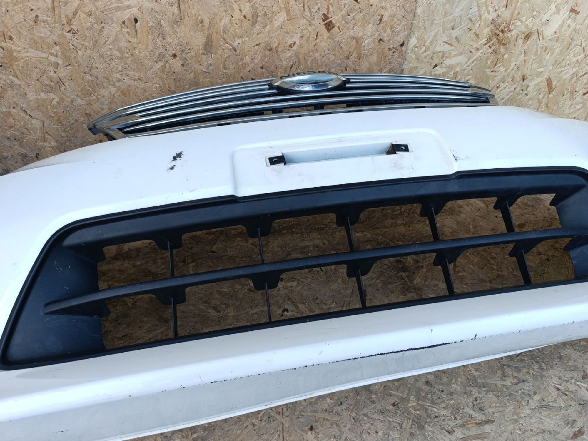 Бампер передний Nissan Serena, C26, 15000 рублей, Ленина