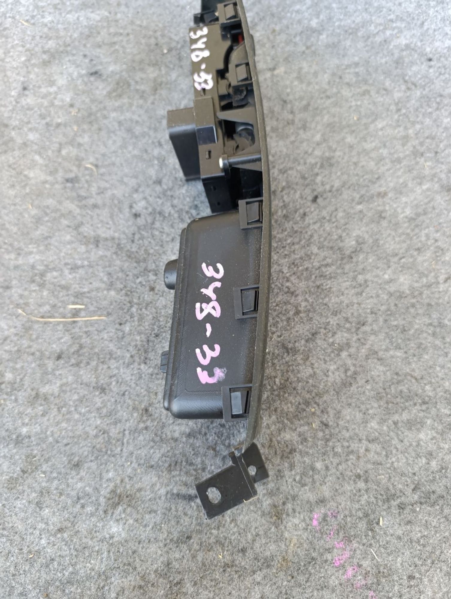 https://ycs.partsauto.market/partsauto-images/thmbs/userImages/d9b05010c61782443e0b3e264cf05921/part/8ed0663f-57fd-4617-b098-445484cebc35_1783432402064.jpg