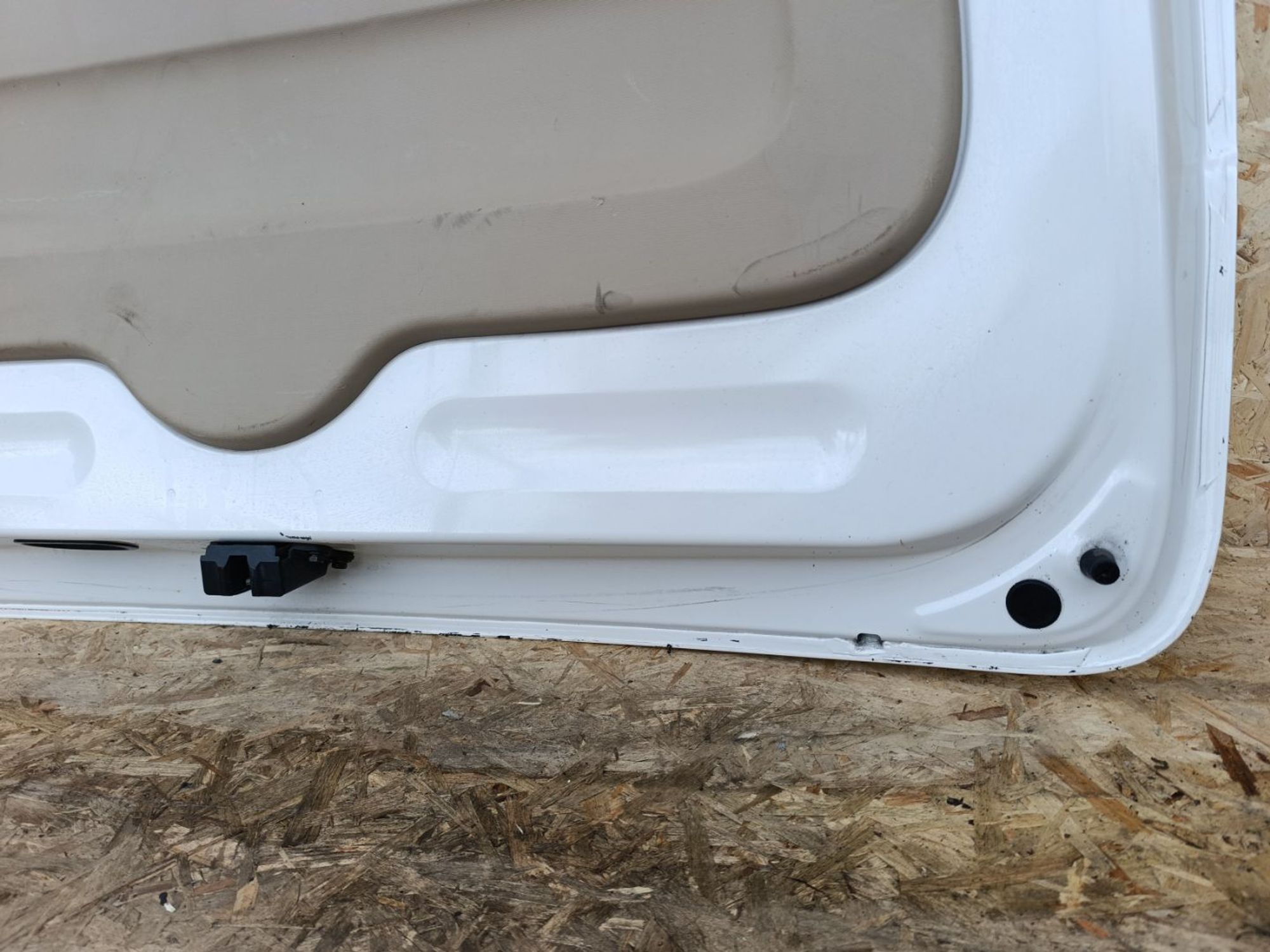 https://ycs.partsauto.market/partsauto-images/thmbs/userImages/d9b05010c61782443e0b3e264cf05921/part/8ef62fd4-4245-4f04-82e8-2ac2037b1b0d_1781970082575.jpg