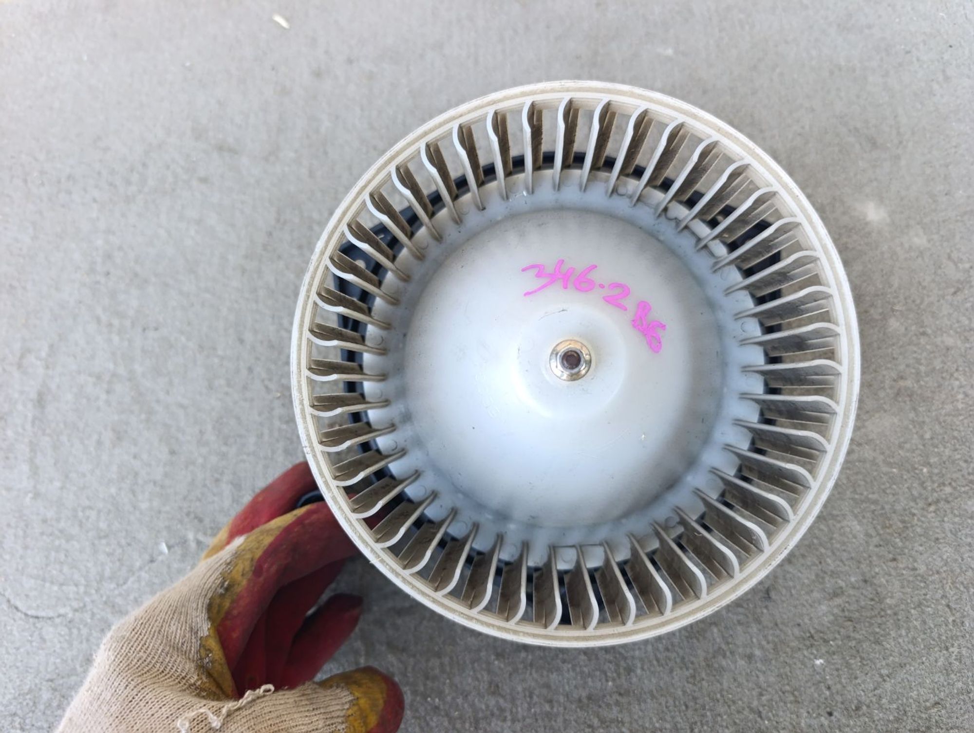 https://ycs.partsauto.market/partsauto-images/thmbs/userImages/d9b05010c61782443e0b3e264cf05921/part/8f510511-92e1-4865-b99e-df297f575d21_1785422853884.jpg
