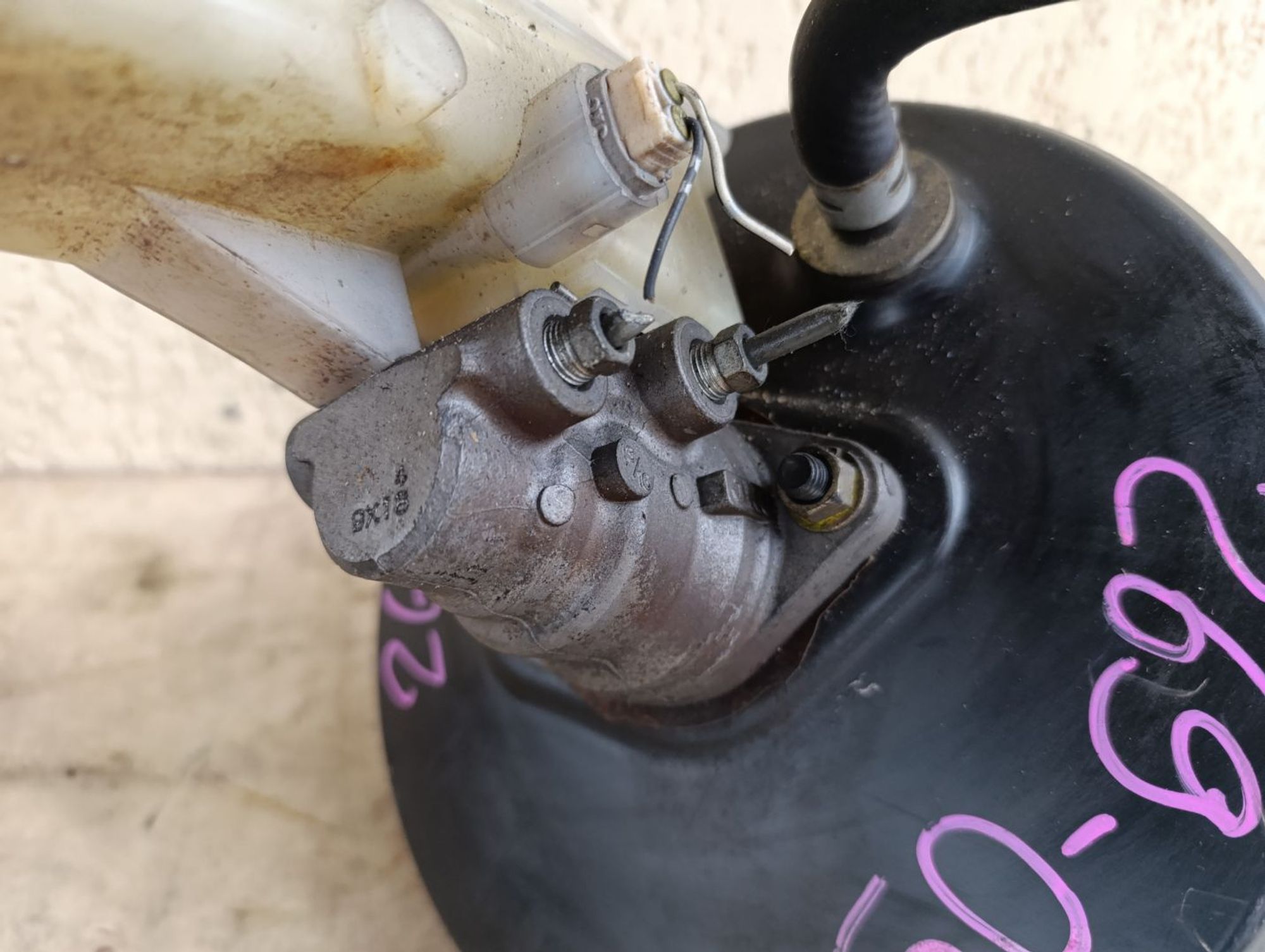 https://ycs.partsauto.market/partsauto-images/thmbs/userImages/d9b05010c61782443e0b3e264cf05921/part/9089ed38-f071-4a01-8c1c-7bd391938dc3_1733997501602.jpg