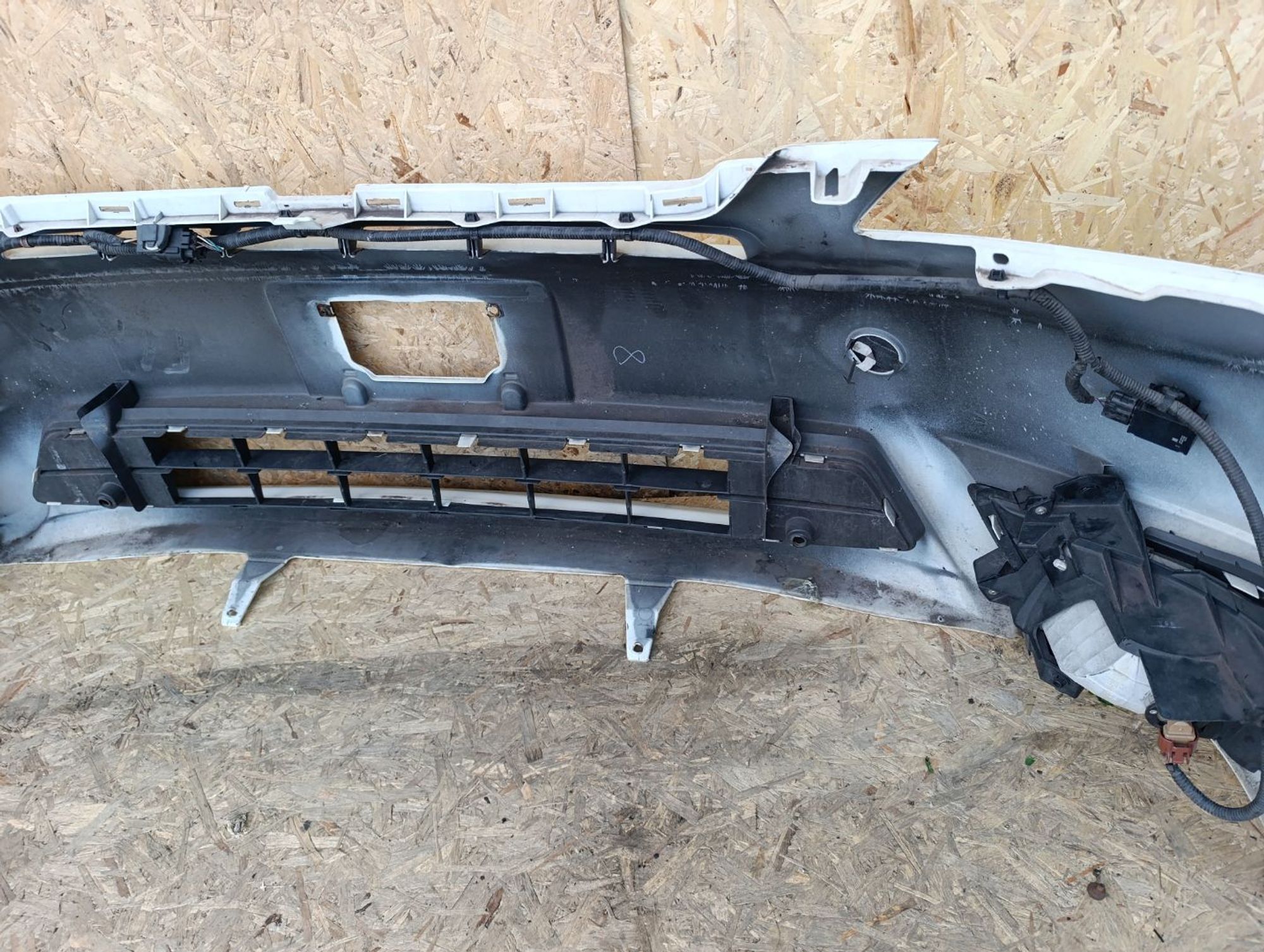https://ycs.partsauto.market/partsauto-images/thmbs/userImages/d9b05010c61782443e0b3e264cf05921/part/9242bf4d-5f66-427f-900e-f71cae5ef683_1783265532669.jpg