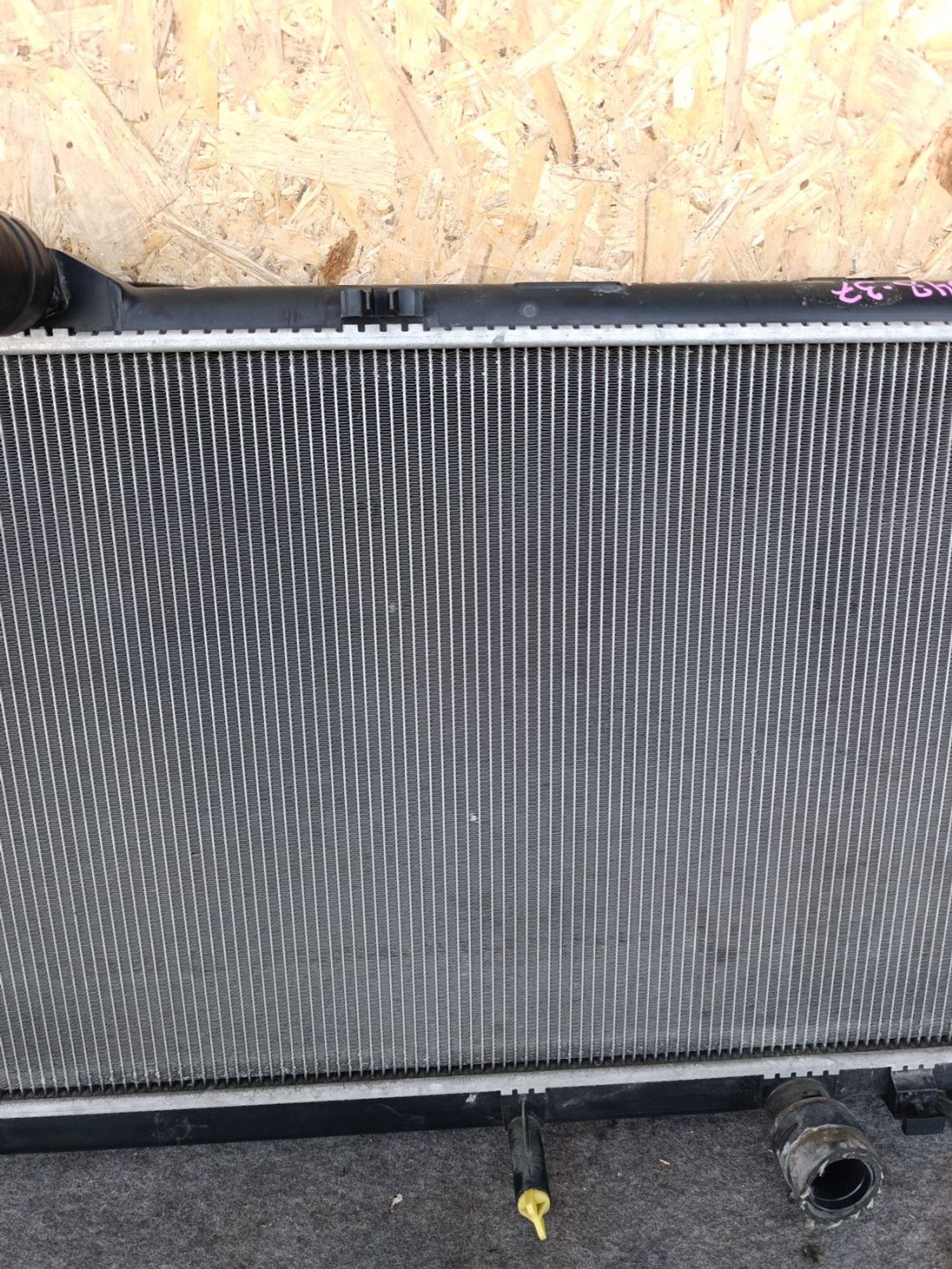 https://ycs.partsauto.market/partsauto-images/thmbs/userImages/d9b05010c61782443e0b3e264cf05921/part/925a5c84-a2d3-448a-95cb-7bac14b7c53f_1781098152828.jpg