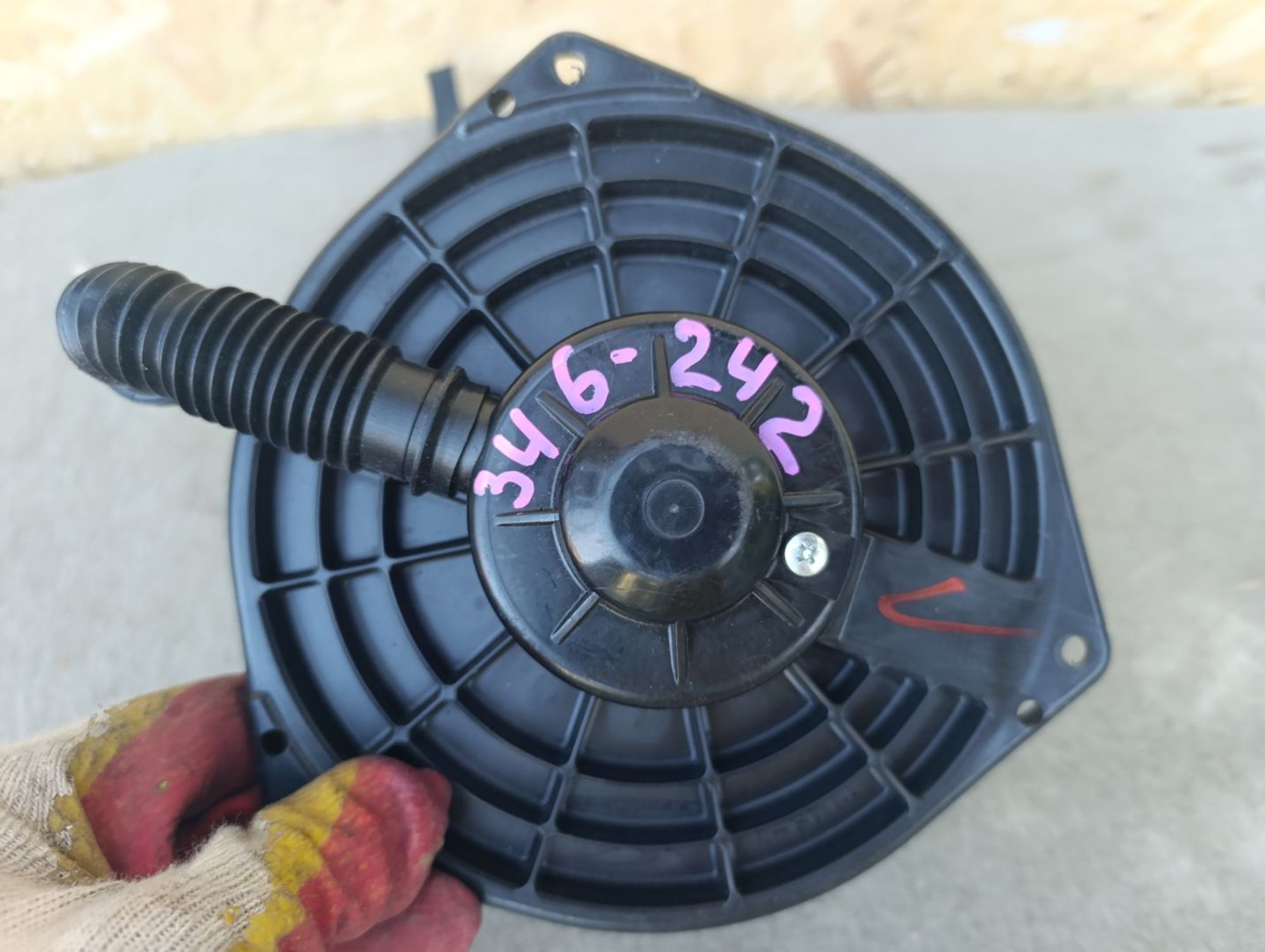 https://ycs.partsauto.market/partsauto-images/thmbs/userImages/d9b05010c61782443e0b3e264cf05921/part/934bf1f8-5ca2-44ab-acac-5e8db742446f_1785422170132.jpg