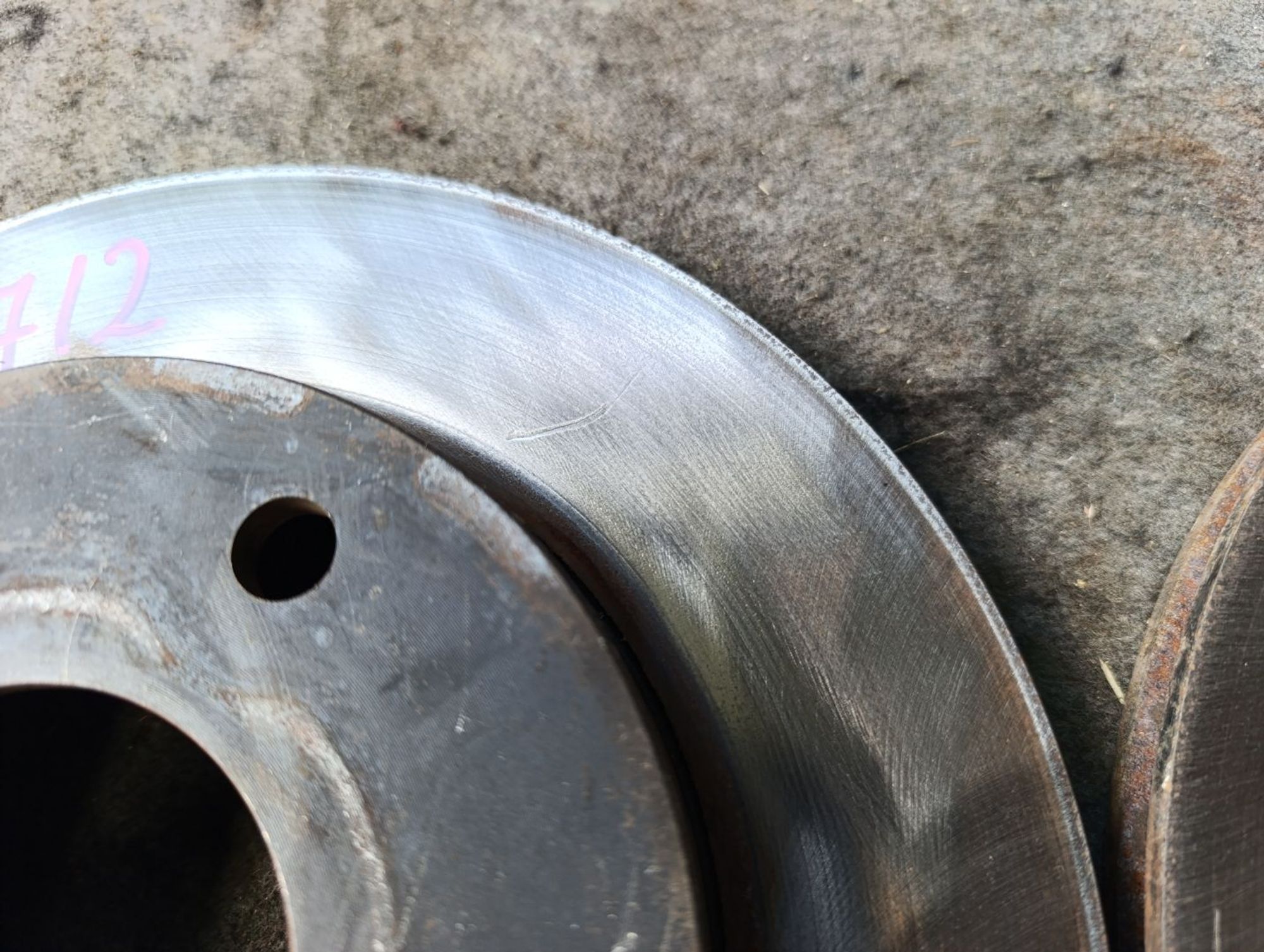 https://ycs.partsauto.market/partsauto-images/thmbs/userImages/d9b05010c61782443e0b3e264cf05921/part/94d883c0-e86b-4bde-8232-a02ed96eee01_1784457489443.jpg