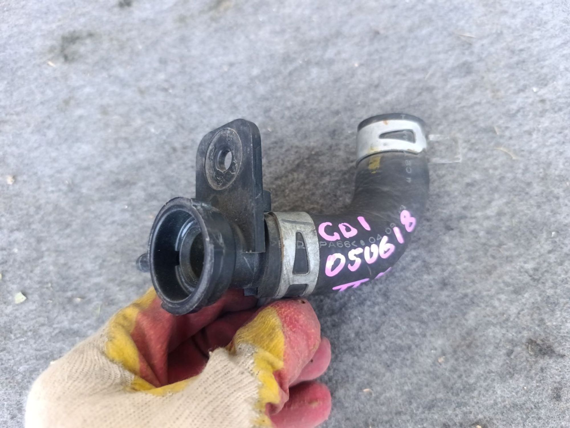 https://ycs.partsauto.market/partsauto-images/thmbs/userImages/d9b05010c61782443e0b3e264cf05921/part/97fcfe13-93a8-4312-8c84-9d659912dfc7_1780670447447.jpg