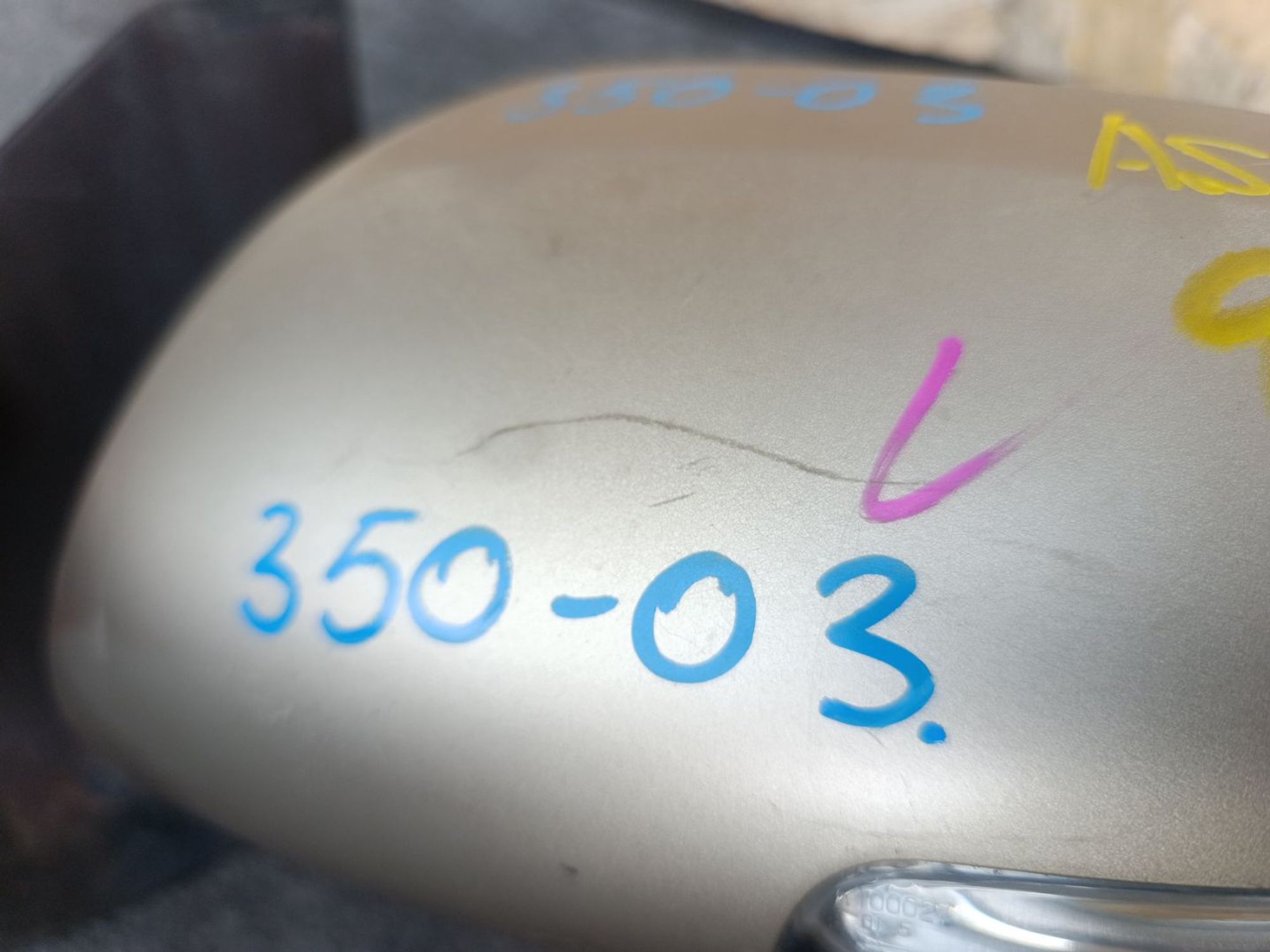 https://ycs.partsauto.market/partsauto-images/thmbs/userImages/d9b05010c61782443e0b3e264cf05921/part/9924cee0-5481-48cb-89fe-36a7d137dac7_1779110299803.jpg