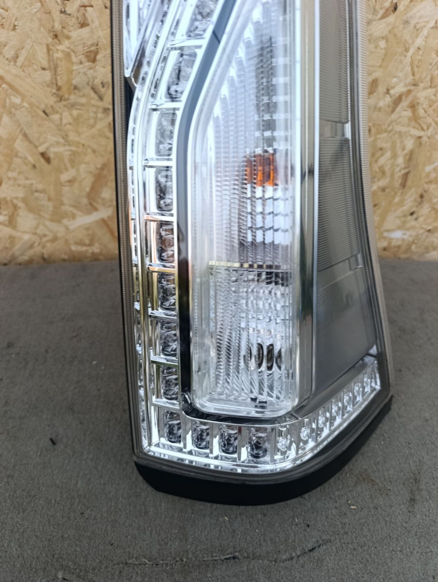 https://ycs.partsauto.market/partsauto-images/thmbs/userImages/d9b05010c61782443e0b3e264cf05921/part/993b984b-c276-4fad-a7e4-983af3182b86_1784733405555.jpg