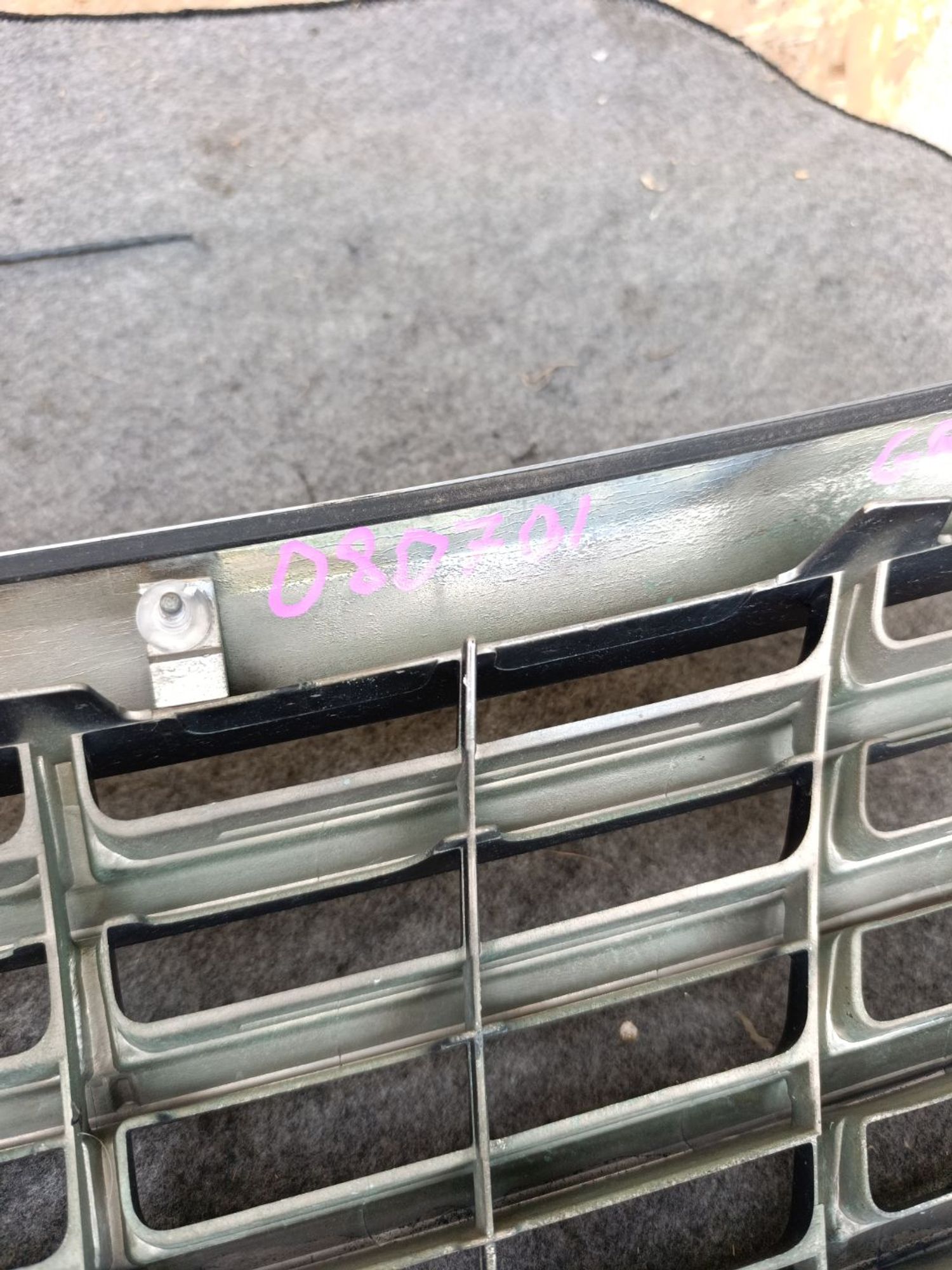 https://ycs.partsauto.market/partsauto-images/thmbs/userImages/d9b05010c61782443e0b3e264cf05921/part/99dffcf2-cdbb-440f-a623-99d7004dcc5c_1783522487335.jpg
