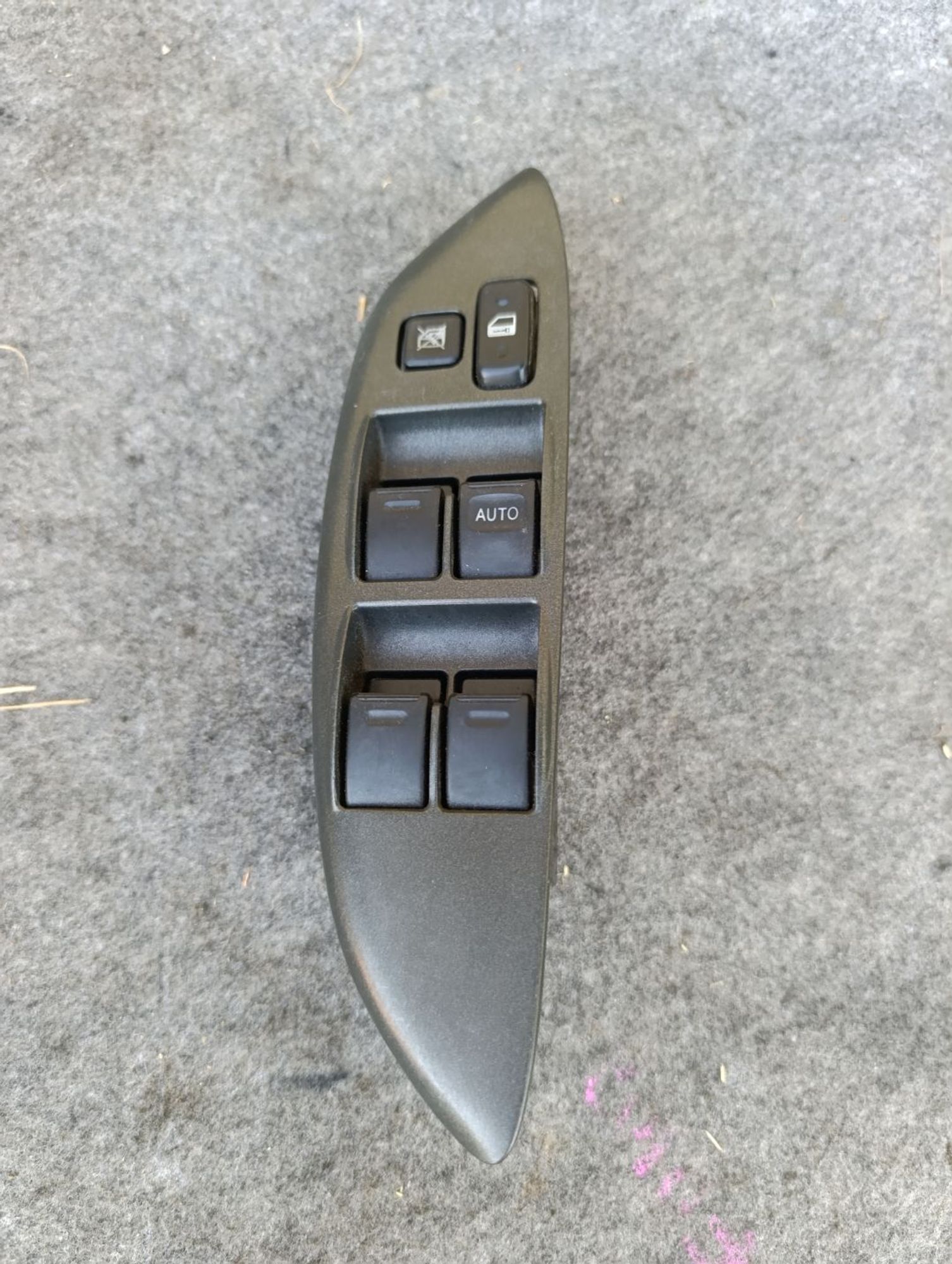https://ycs.partsauto.market/partsauto-images/thmbs/userImages/d9b05010c61782443e0b3e264cf05921/part/9b34d7cf-01ef-40f9-81a7-160154832fef_1783432449416.jpg