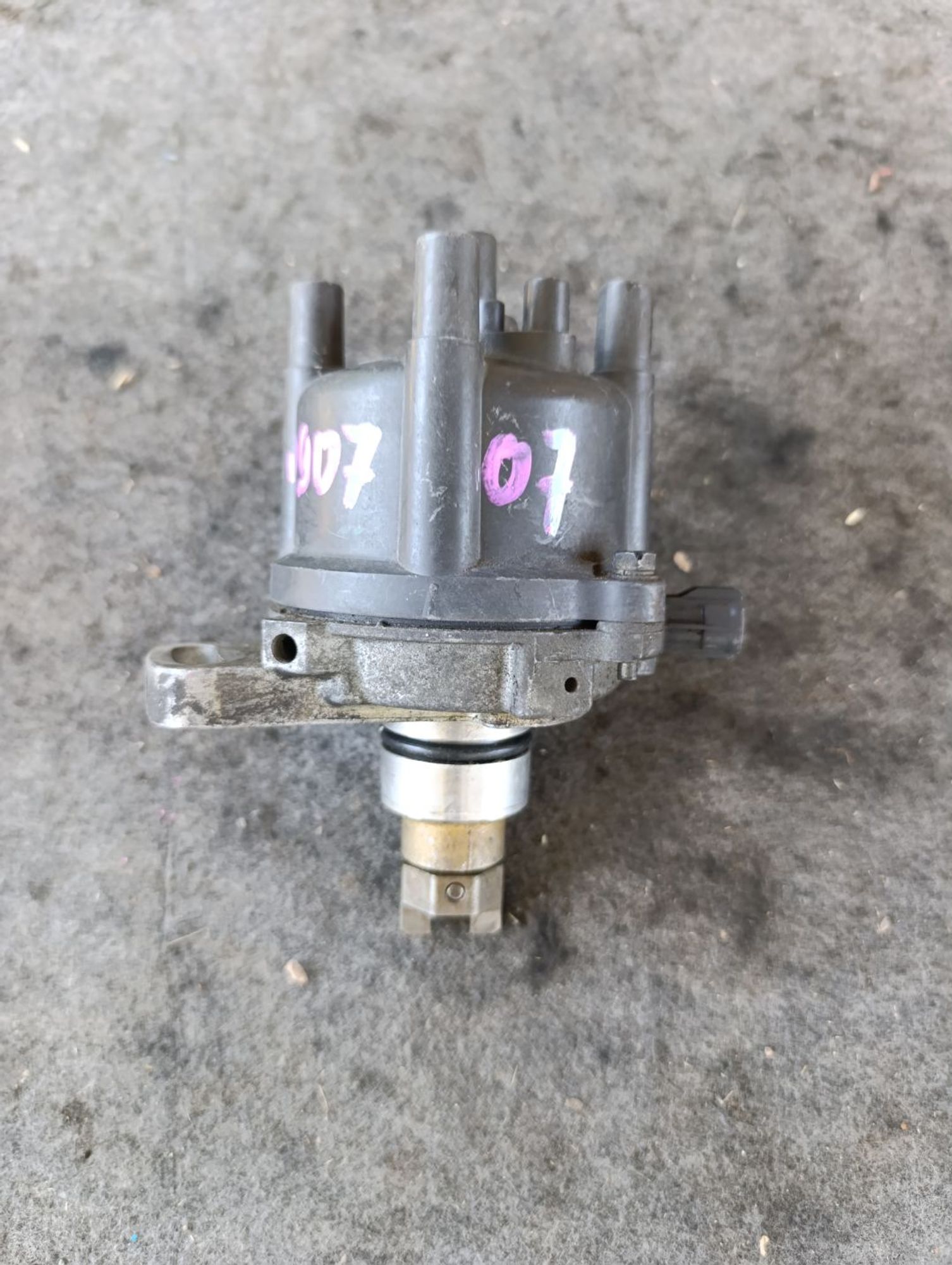 https://ycs.partsauto.market/partsauto-images/thmbs/userImages/d9b05010c61782443e0b3e264cf05921/part/9c9b8f2d-1336-40ba-b6c3-b24120907777_1783591071401.jpg