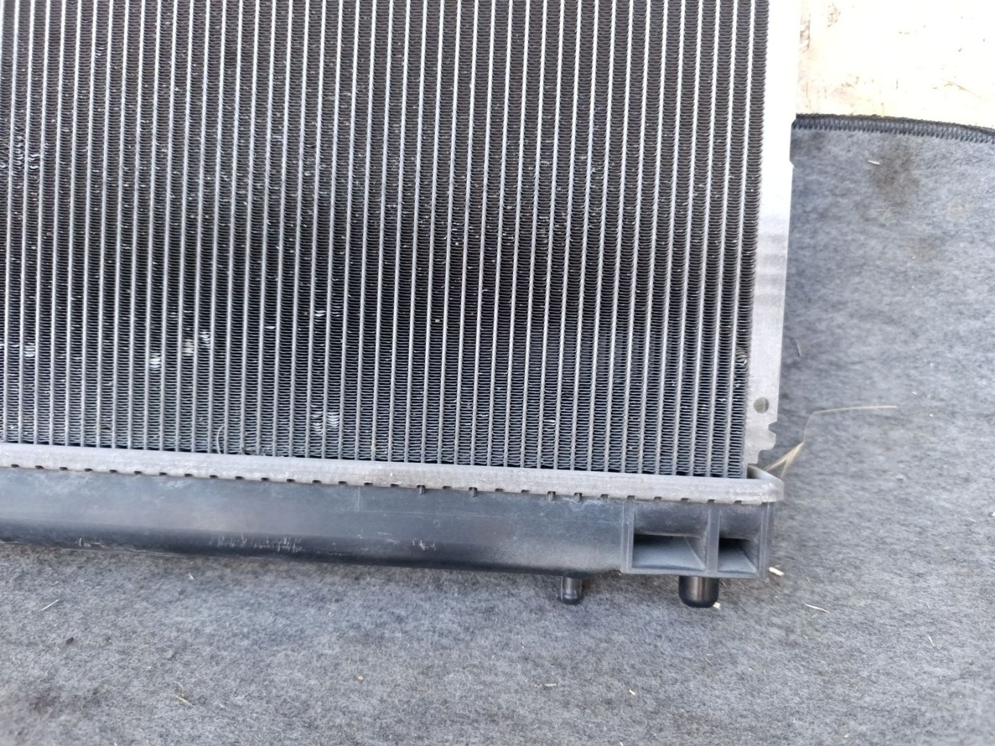 https://ycs.partsauto.market/partsauto-images/thmbs/userImages/d9b05010c61782443e0b3e264cf05921/part/9d4689bc-9ffa-4064-8c22-74037c74c940_1781619551535.jpg