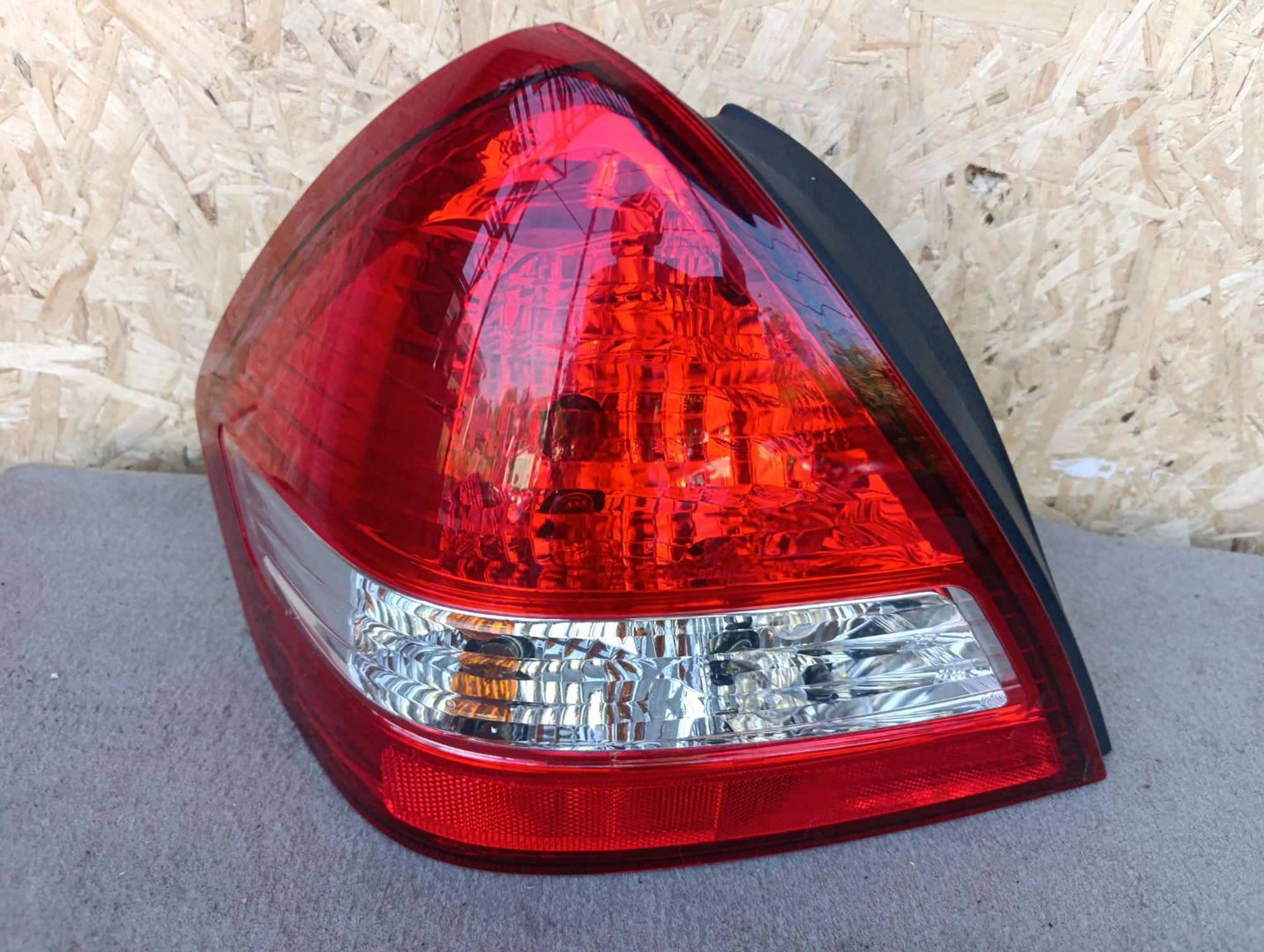 https://ycs.partsauto.market/partsauto-images/thmbs/userImages/d9b05010c61782443e0b3e264cf05921/part/9eb68fa0-ec24-4166-bde2-76478e772f20_1784555058539.jpg