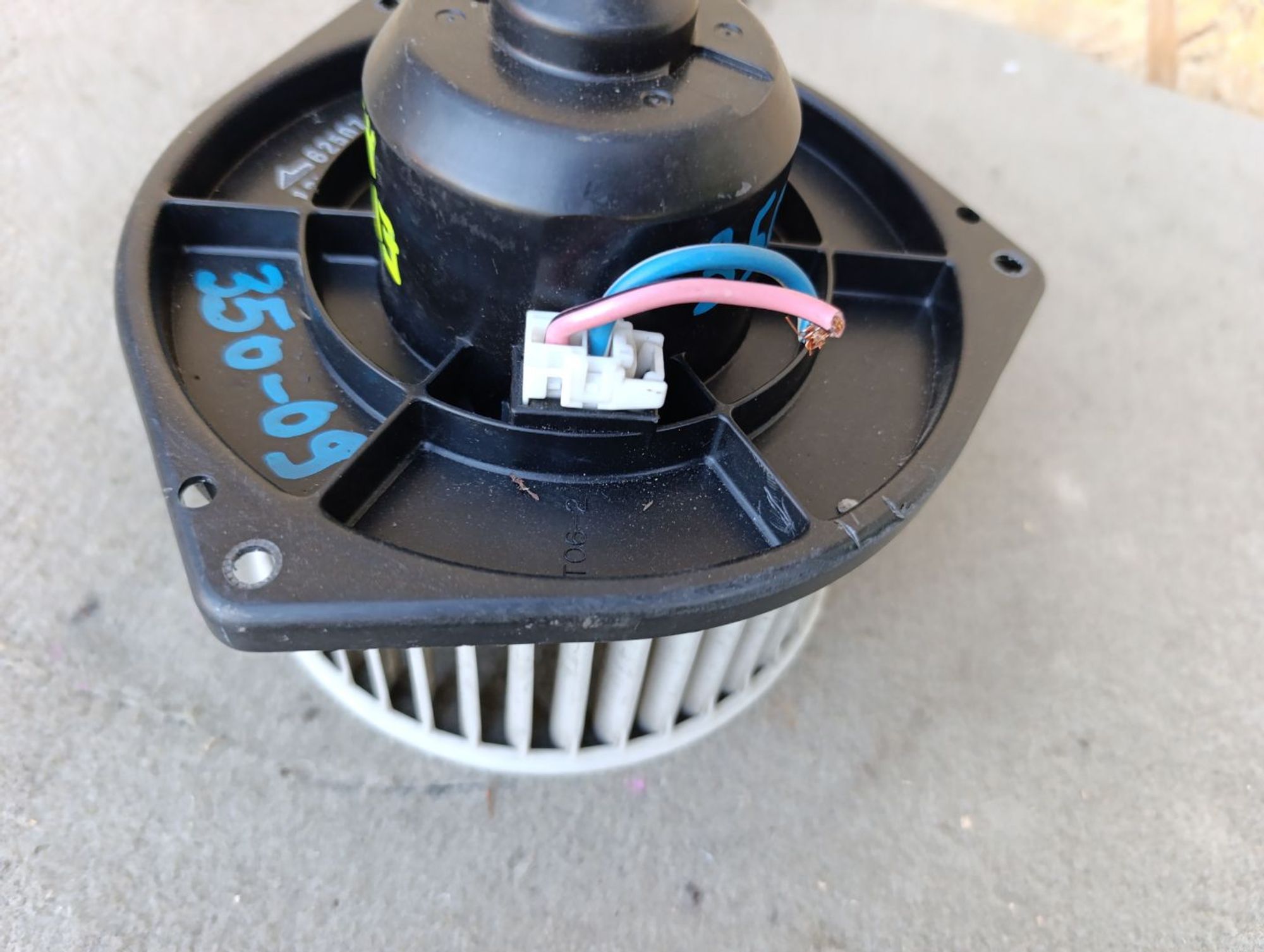 https://ycs.partsauto.market/partsauto-images/thmbs/userImages/d9b05010c61782443e0b3e264cf05921/part/9f9acfc7-1a8b-4050-abcb-7f410028c451_1785594599637.jpg