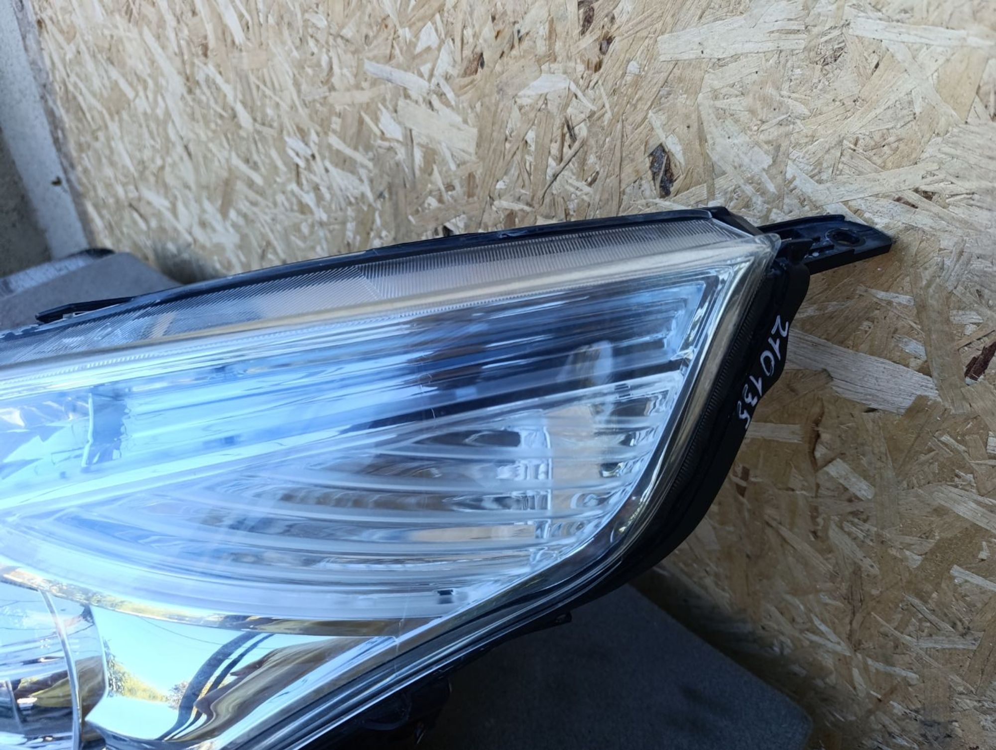 https://ycs.partsauto.market/partsauto-images/thmbs/userImages/d9b05010c61782443e0b3e264cf05921/part/a0178f6e-10ff-4f20-8b76-f2f8d3f12bb3_1785333772157.jpg