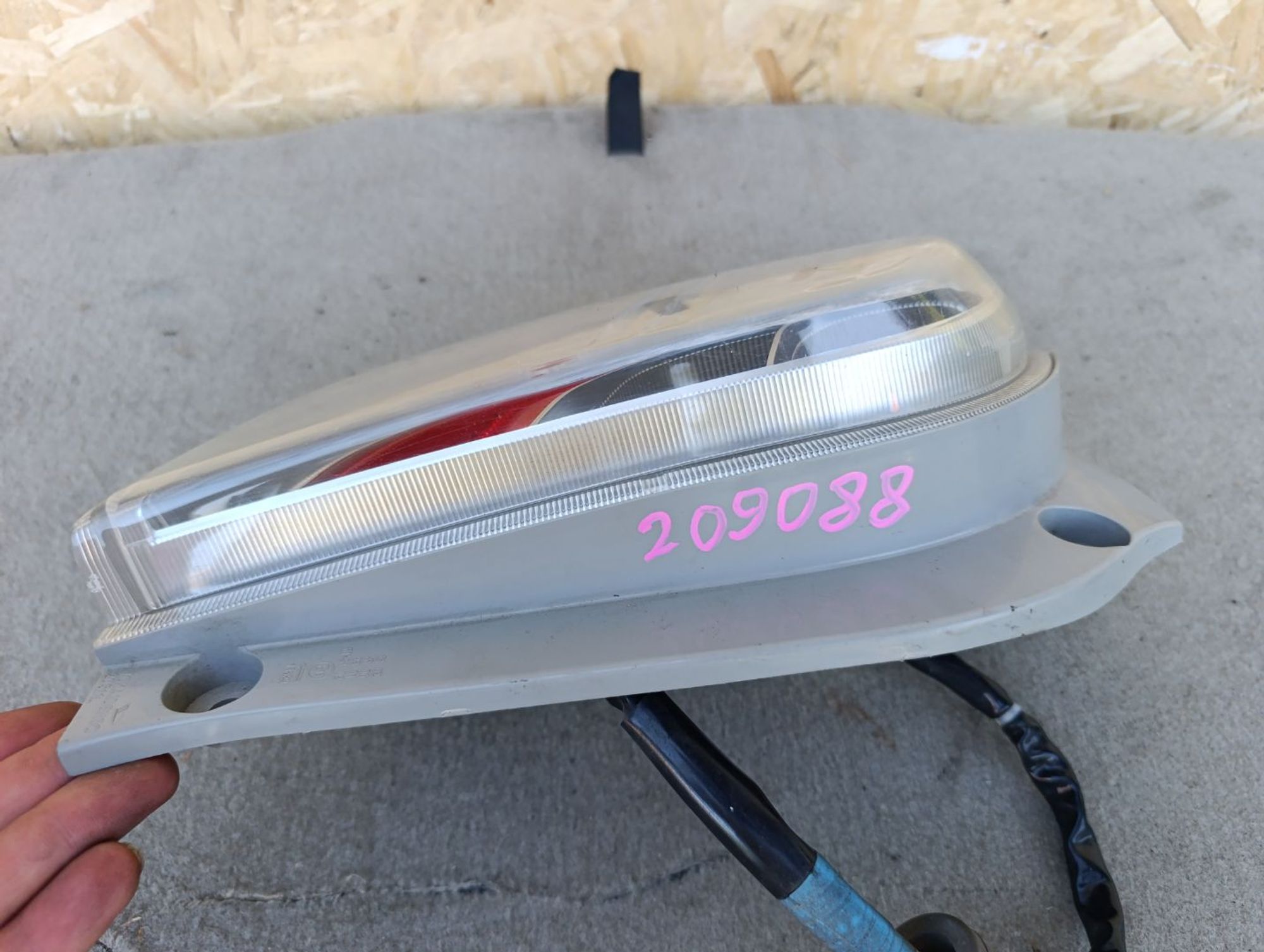 https://ycs.partsauto.market/partsauto-images/thmbs/userImages/d9b05010c61782443e0b3e264cf05921/part/a081615f-d0b7-4534-af83-93dfbe57aec1_1784556255173.jpg