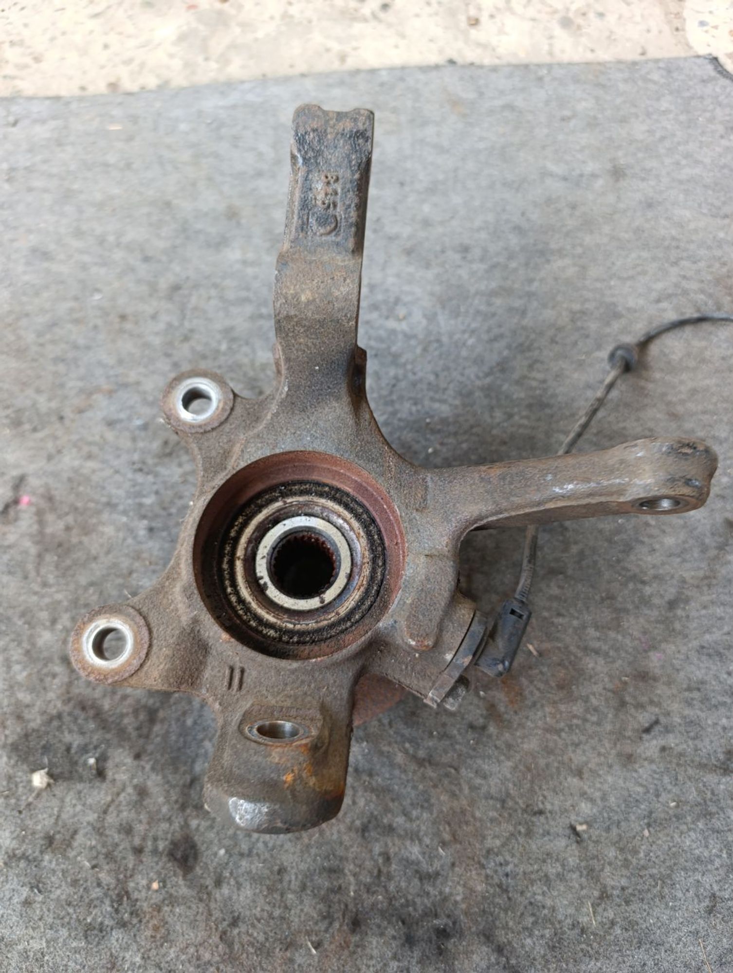 https://ycs.partsauto.market/partsauto-images/thmbs/userImages/d9b05010c61782443e0b3e264cf05921/part/a1021dba-0649-4864-8fdd-e23e8c09ab6f_1784456080367.jpg