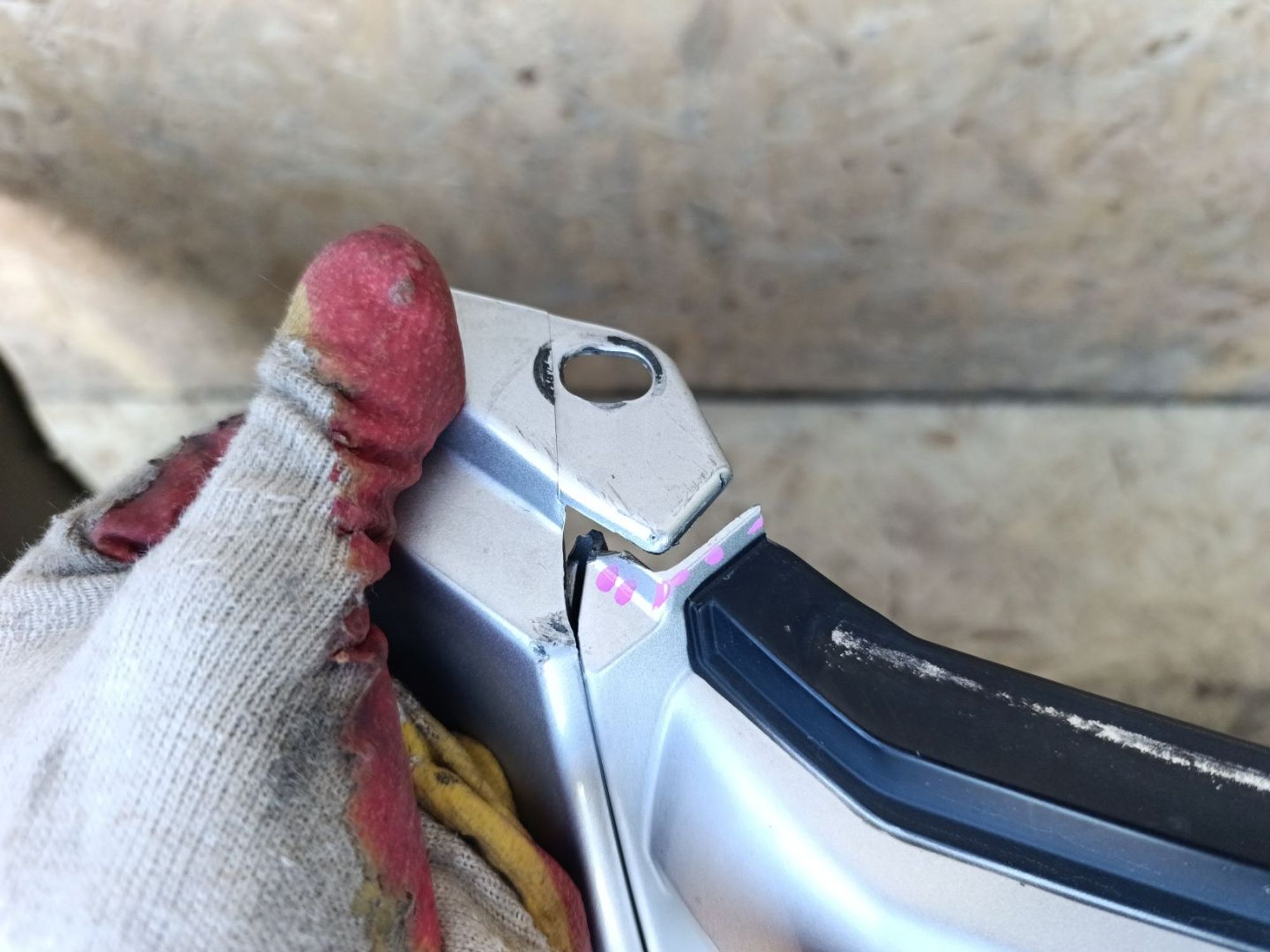 https://ycs.partsauto.market/partsauto-images/thmbs/userImages/d9b05010c61782443e0b3e264cf05921/part/a24e05cb-c0ef-4e94-a42d-23dba494a4da_1782132650157.jpg