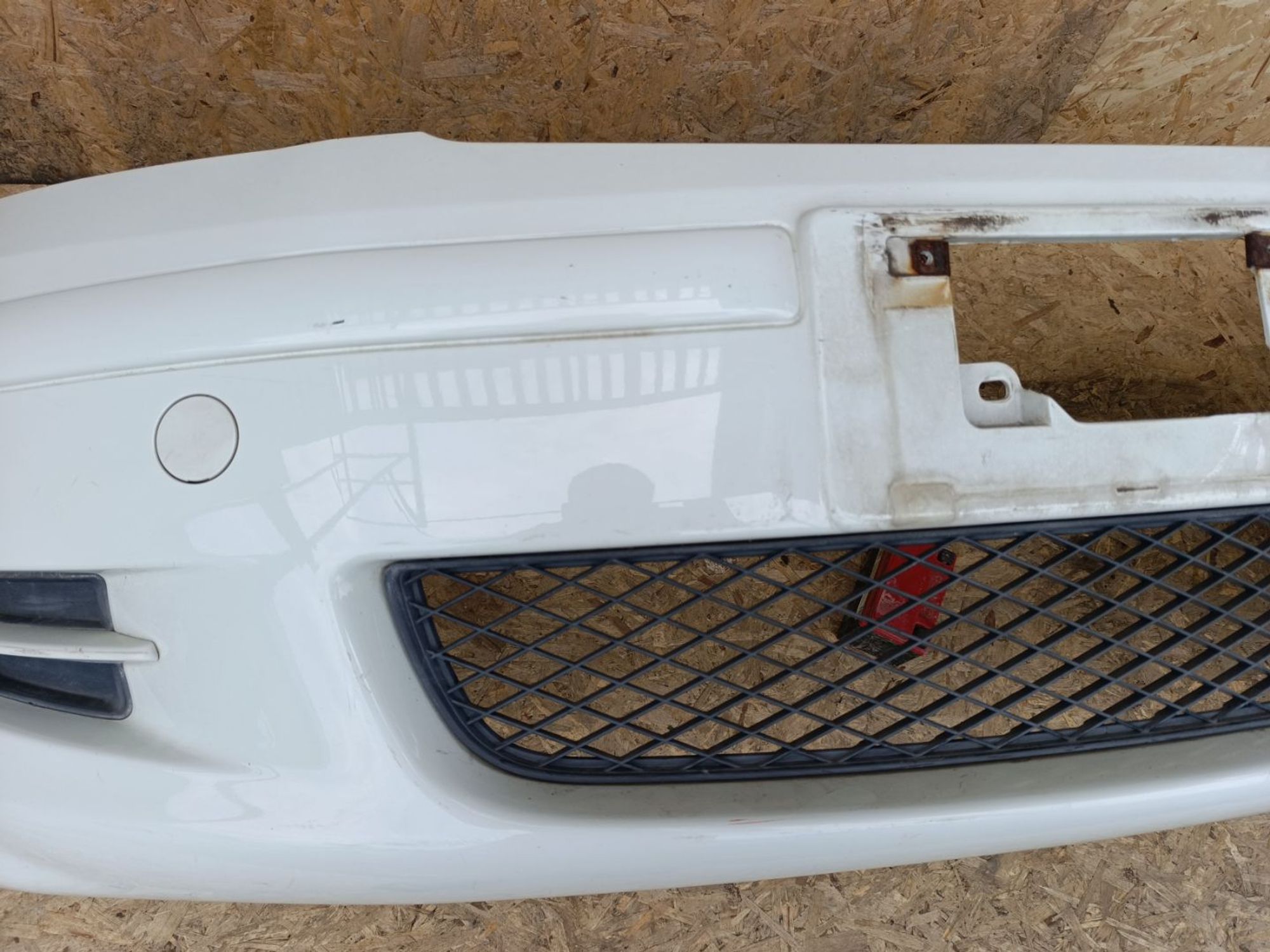 https://ycs.partsauto.market/partsauto-images/thmbs/userImages/d9b05010c61782443e0b3e264cf05921/part/a2bcbcd8-176b-4138-b3e1-06afed4974f8_1782045970402.jpg