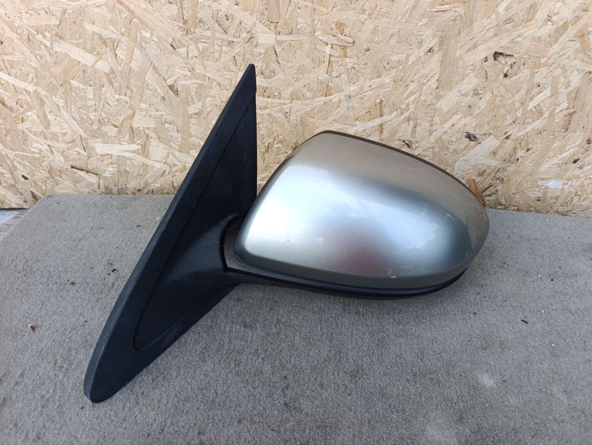 https://ycs.partsauto.market/partsauto-images/thmbs/userImages/d9b05010c61782443e0b3e264cf05921/part/a32274fa-994b-4ca0-baf1-e3b57d42354b_1785770566819.jpg