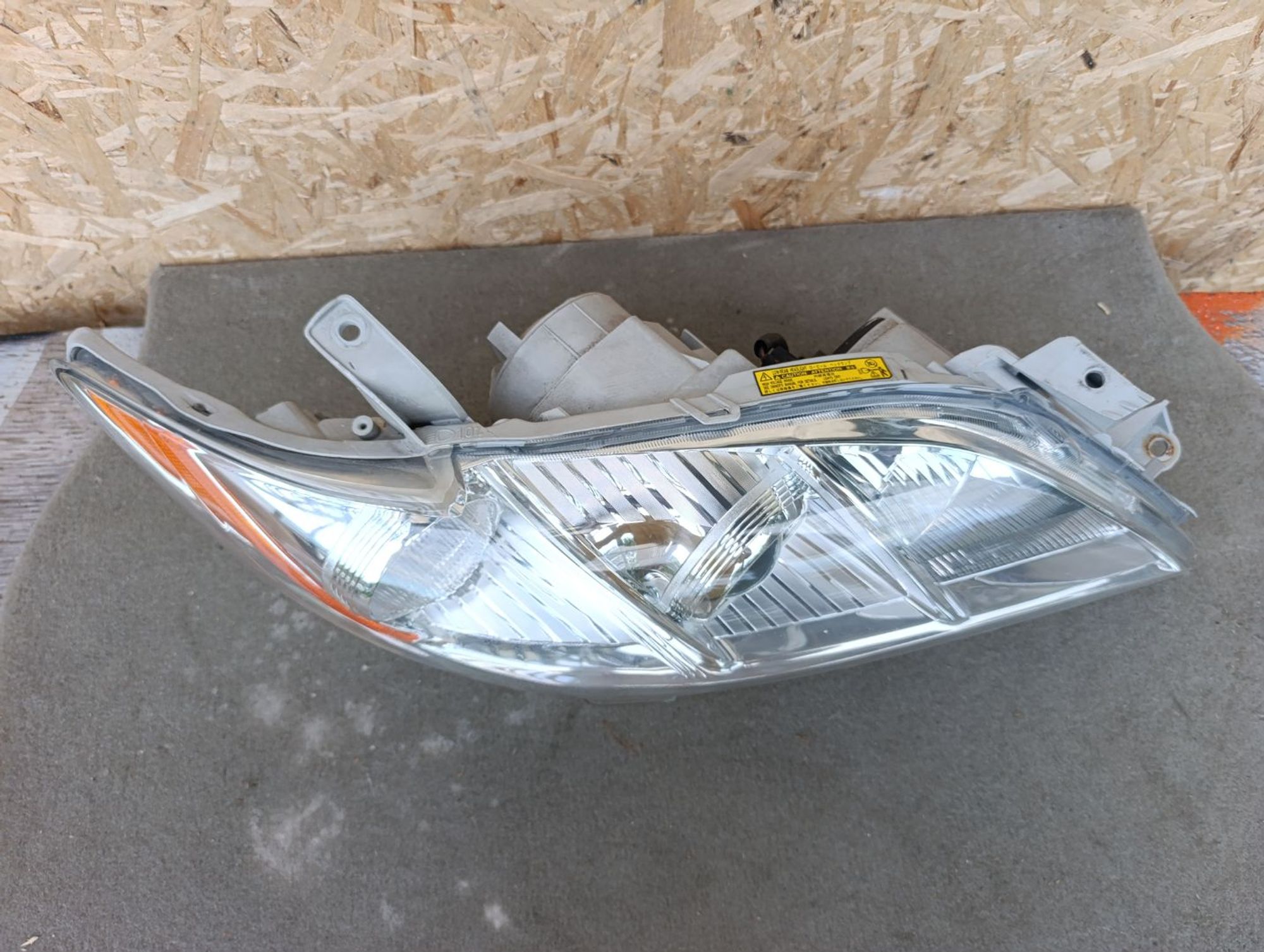 Фара правая Toyota Camry acv40, 11000 рублей, Ленина