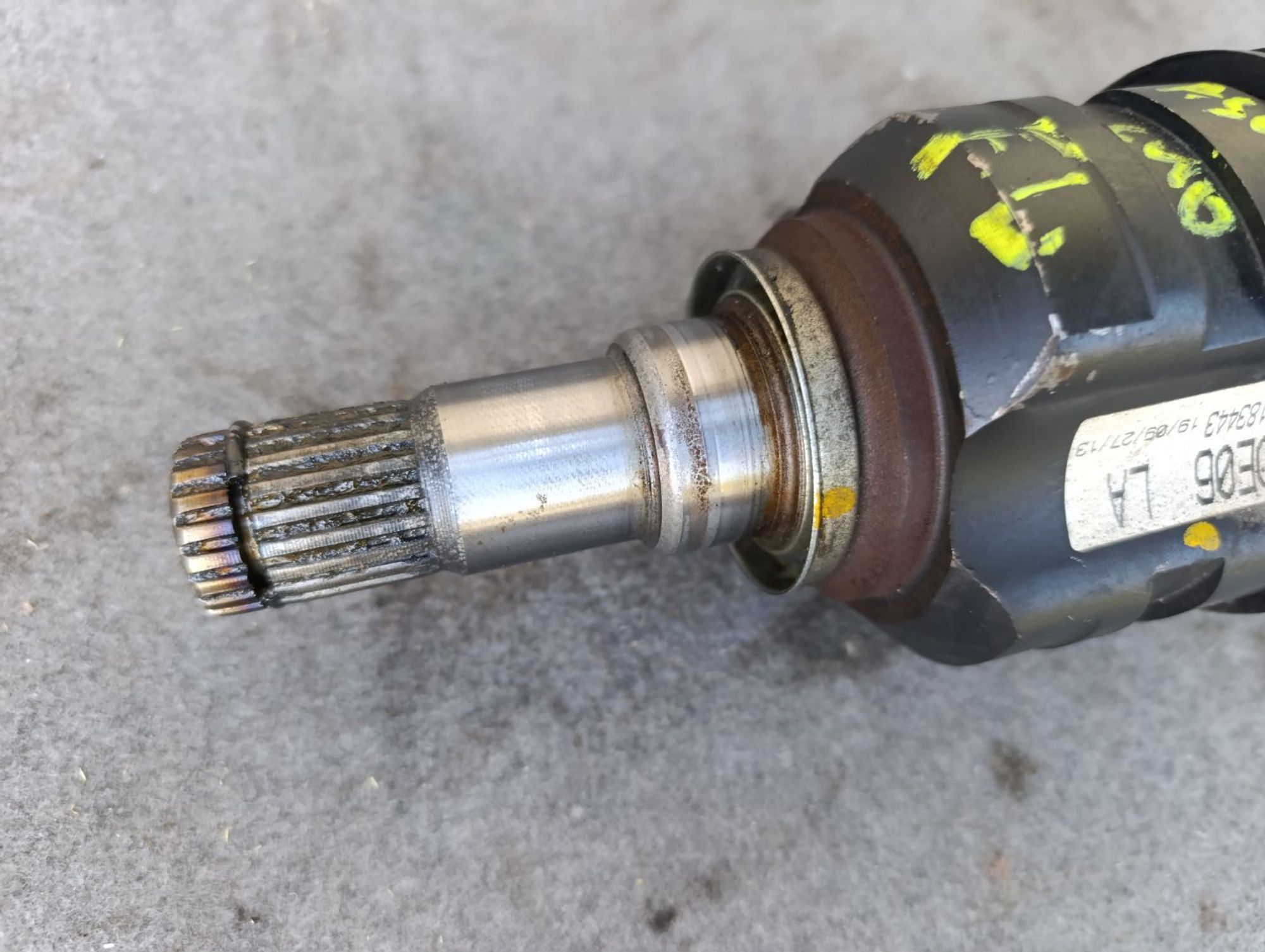 https://ycs.partsauto.market/partsauto-images/thmbs/userImages/d9b05010c61782443e0b3e264cf05921/part/a55a72a5-4097-4e10-8e36-3366bafc885d_1783779249717.jpg