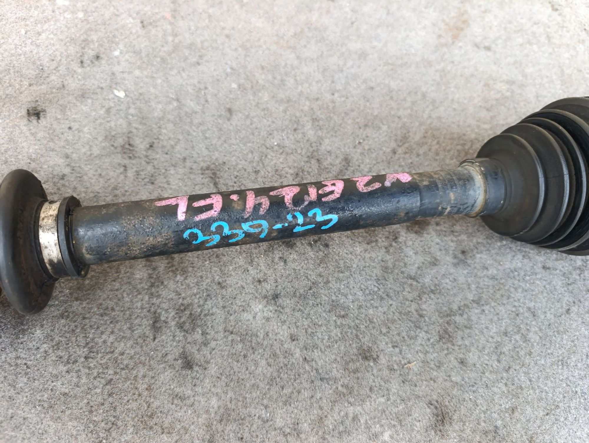 https://ycs.partsauto.market/partsauto-images/thmbs/userImages/d9b05010c61782443e0b3e264cf05921/part/a6d71368-4ee5-4306-8410-b5ed95b03acd_1783676771380.jpg