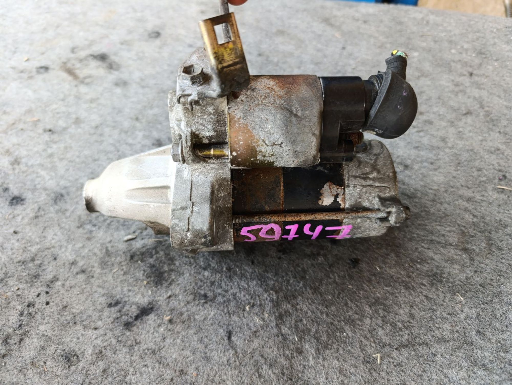 https://ycs.partsauto.market/partsauto-images/thmbs/userImages/d9b05010c61782443e0b3e264cf05921/part/a770c279-f40b-41a9-863a-db0bff8936a7_1783511256729.jpg