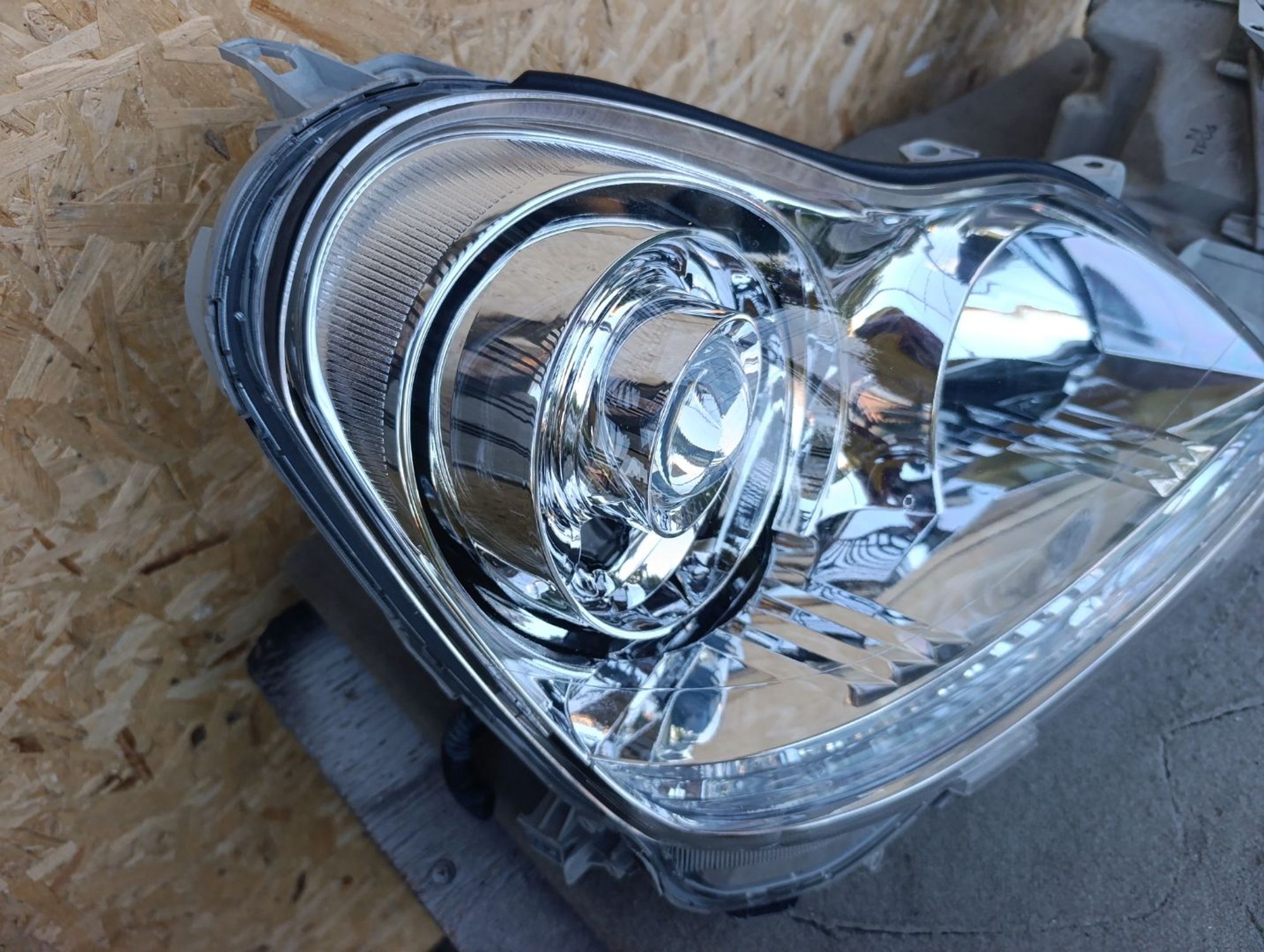 https://ycs.partsauto.market/partsauto-images/thmbs/userImages/d9b05010c61782443e0b3e264cf05921/part/a7826e4d-7118-4fbf-967a-4314a2223a30_1784909699190.jpg
