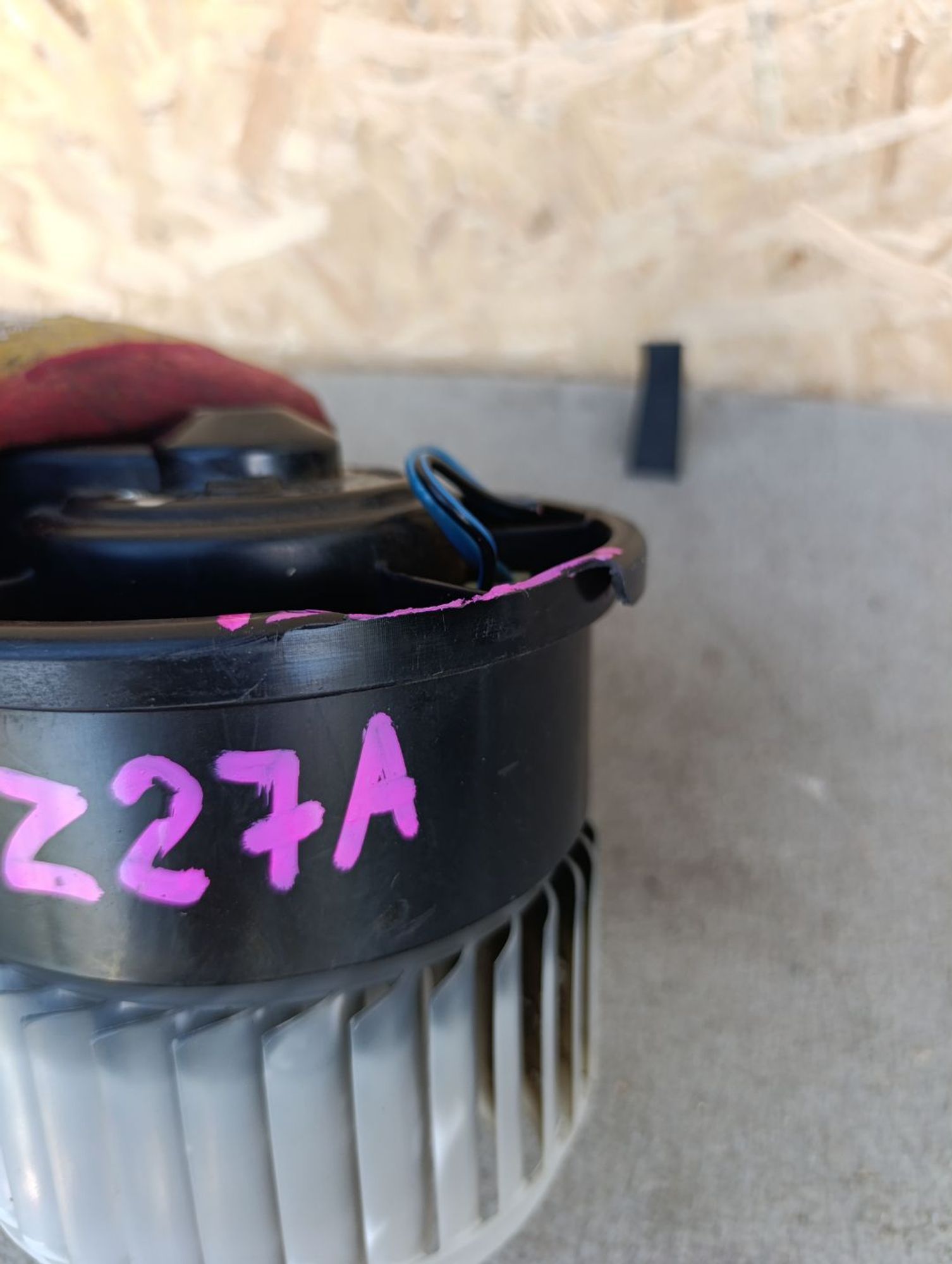 https://ycs.partsauto.market/partsauto-images/thmbs/userImages/d9b05010c61782443e0b3e264cf05921/part/aa90d93c-6abc-4f62-b566-7ad1536d4cd8_1785418614585.jpg