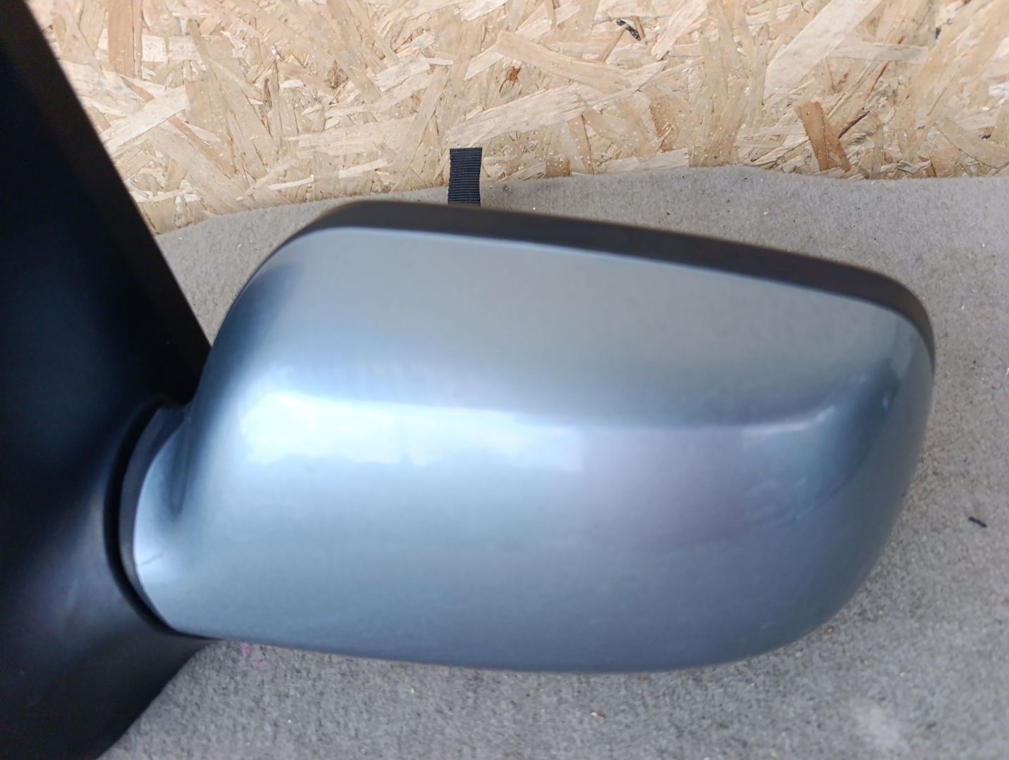https://ycs.partsauto.market/partsauto-images/thmbs/userImages/d9b05010c61782443e0b3e264cf05921/part/ab8b1b2c-51cd-475d-8487-41ad893eb466_1785770299488.jpg