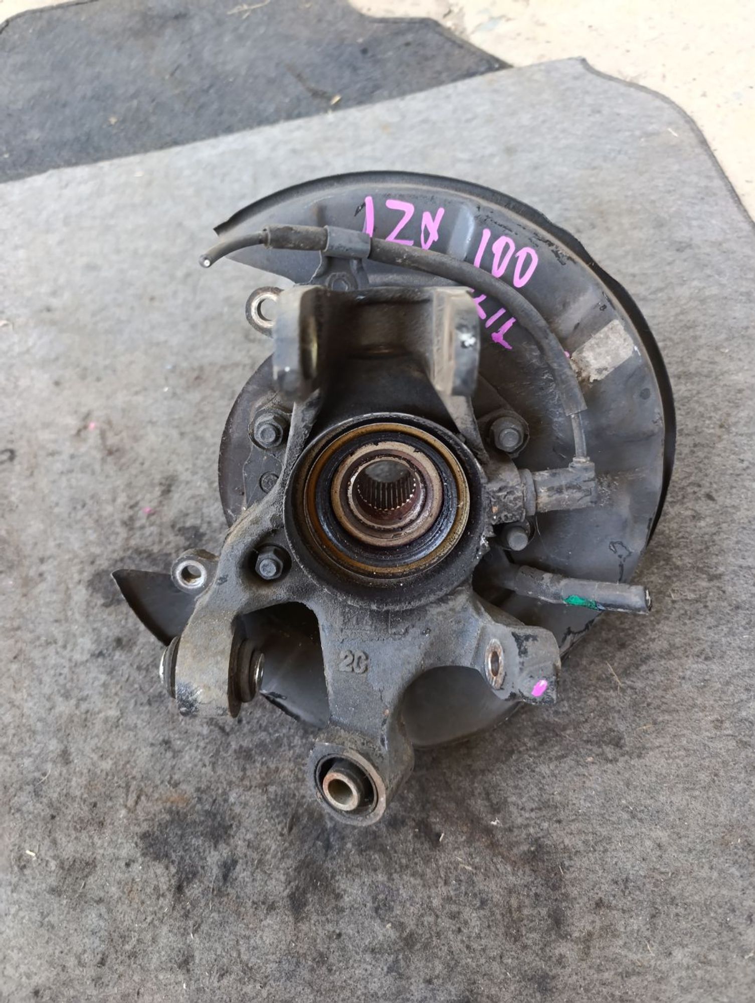 https://ycs.partsauto.market/partsauto-images/thmbs/userImages/d9b05010c61782443e0b3e264cf05921/part/ac9a69ae-85b5-457d-9020-fb7577071c06_1784539950808.jpg