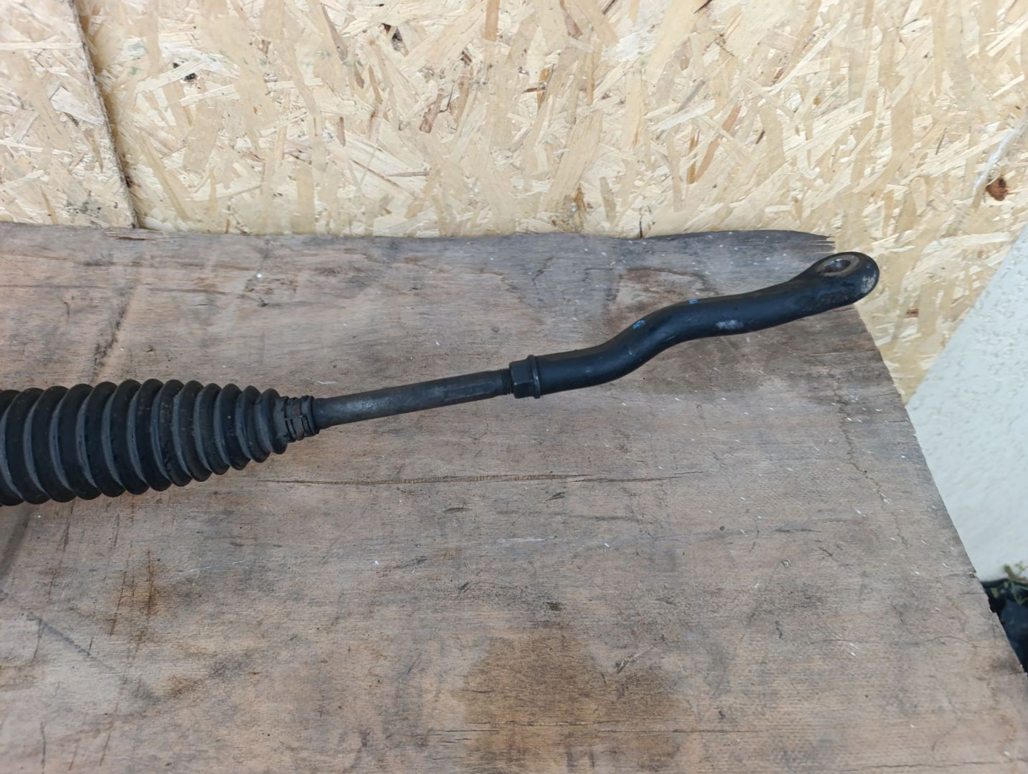 https://ycs.partsauto.market/partsauto-images/thmbs/userImages/d9b05010c61782443e0b3e264cf05921/part/ace50114-4c08-45d5-888b-a1fea2703145_1784217599672.jpg