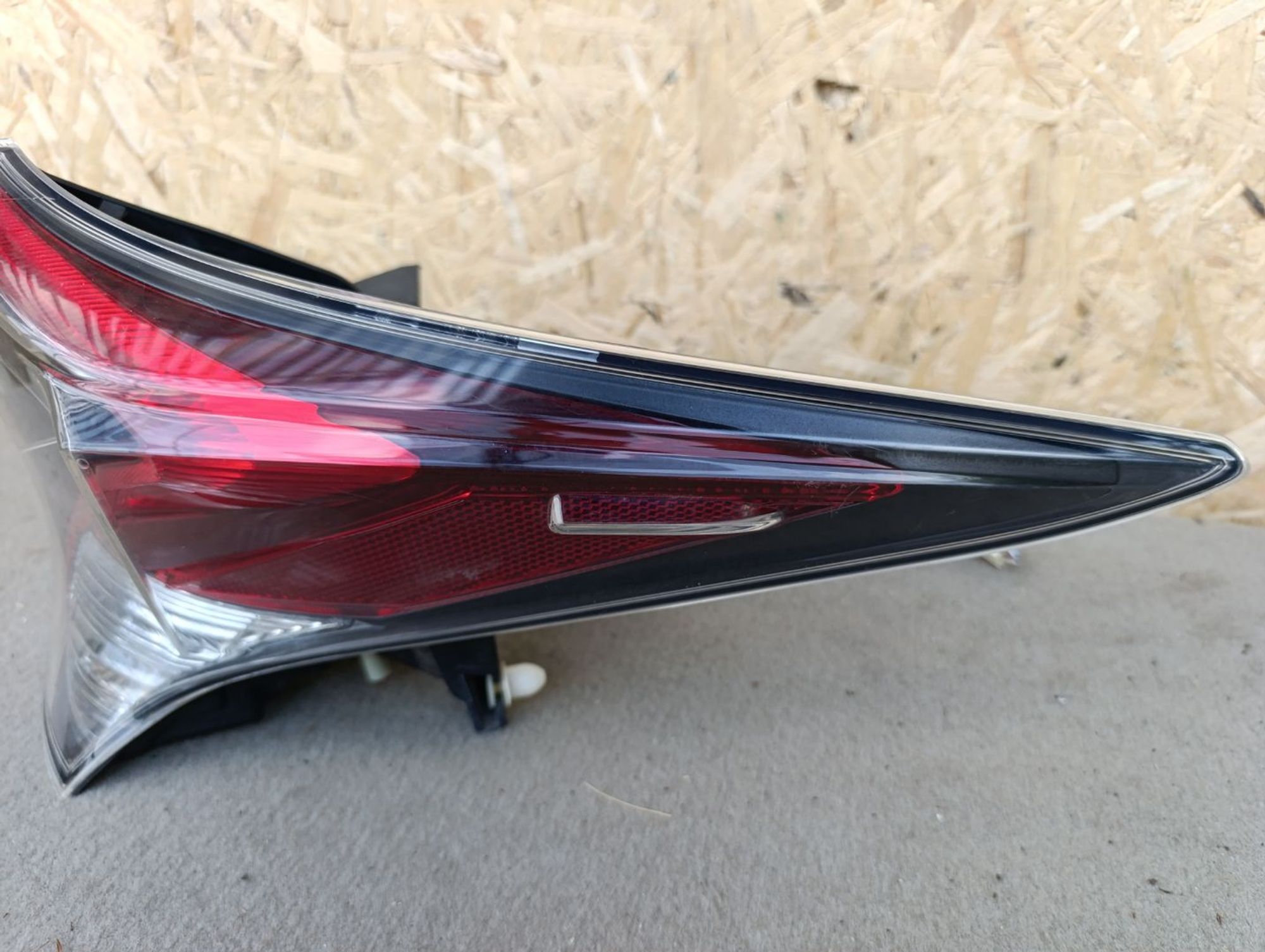 https://ycs.partsauto.market/partsauto-images/thmbs/userImages/d9b05010c61782443e0b3e264cf05921/part/ad3a4a98-d39c-4005-bca6-b6fb4504956f_1784730458728.jpg