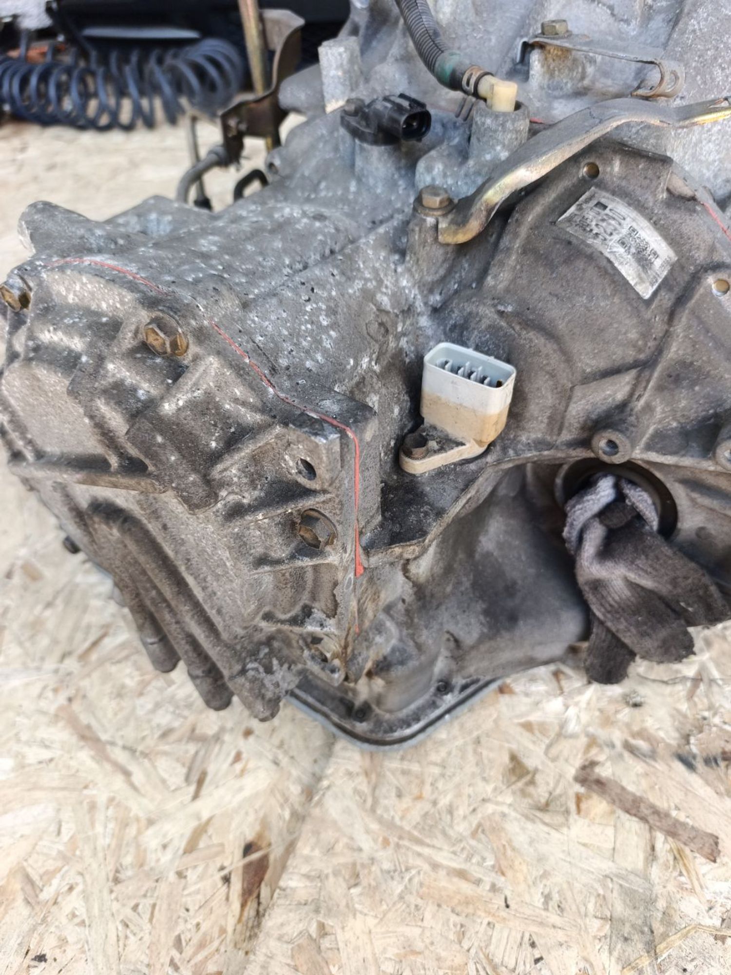 https://ycs.partsauto.market/partsauto-images/thmbs/userImages/d9b05010c61782443e0b3e264cf05921/part/ad5fddb7-973a-4bbe-bd22-fac0c98528d4_1781521678109.jpg