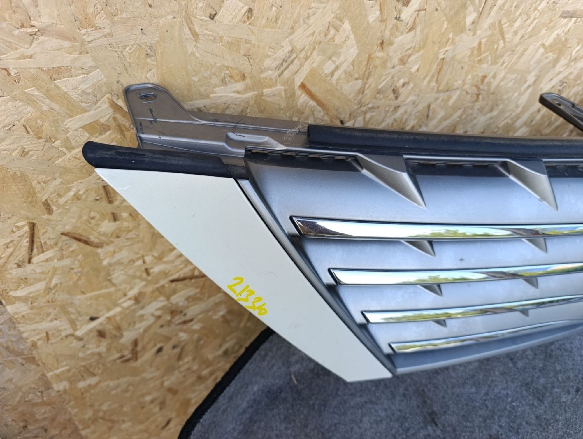 https://ycs.partsauto.market/partsauto-images/thmbs/userImages/d9b05010c61782443e0b3e264cf05921/part/ae059f59-8ef0-4a03-8197-9355939ca7b6_1783521766378.jpg