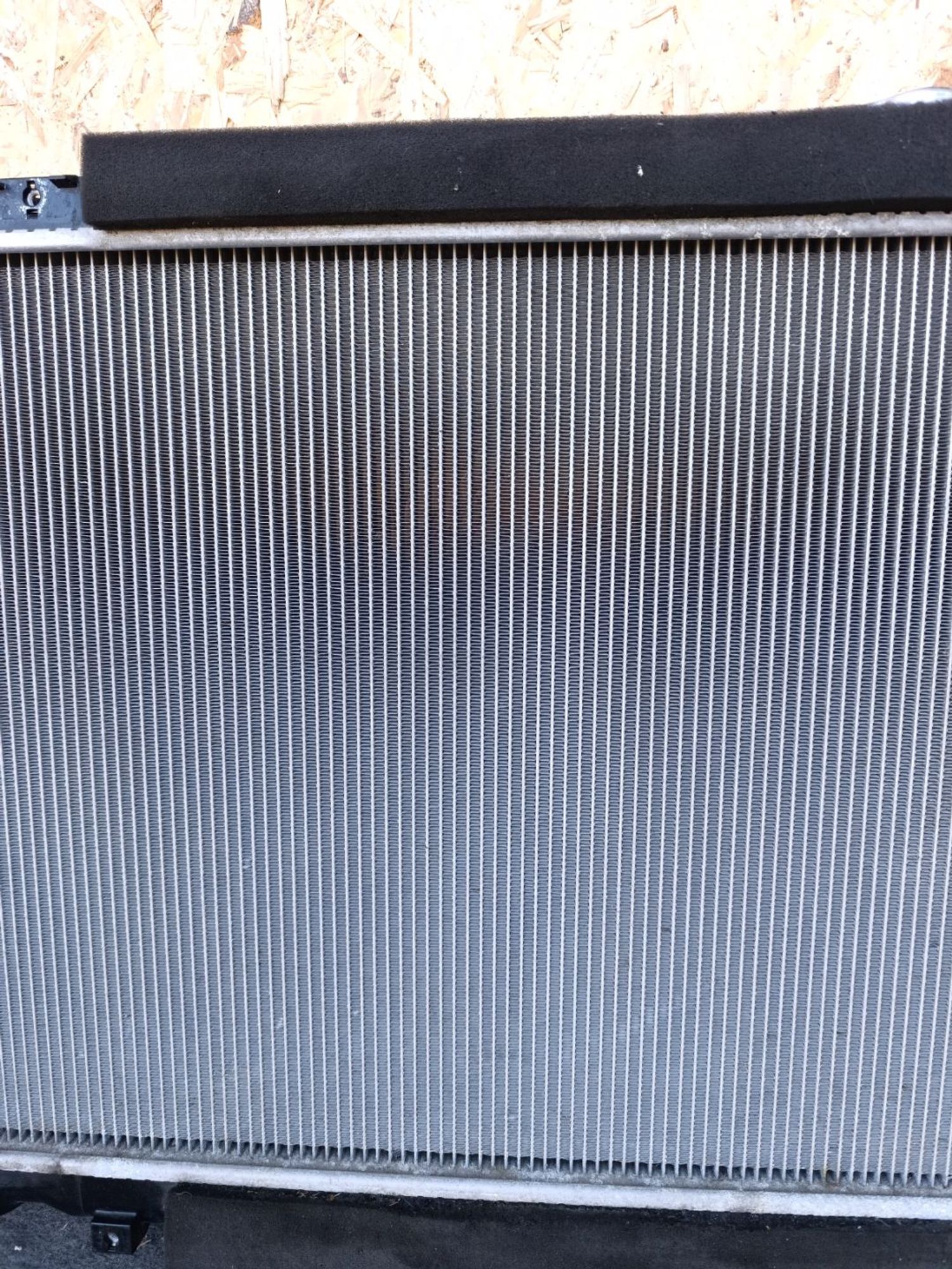 https://ycs.partsauto.market/partsauto-images/thmbs/userImages/d9b05010c61782443e0b3e264cf05921/part/aee4f84a-08bc-4de5-b2be-9b3f6e9b56c8_1781621107115.jpg